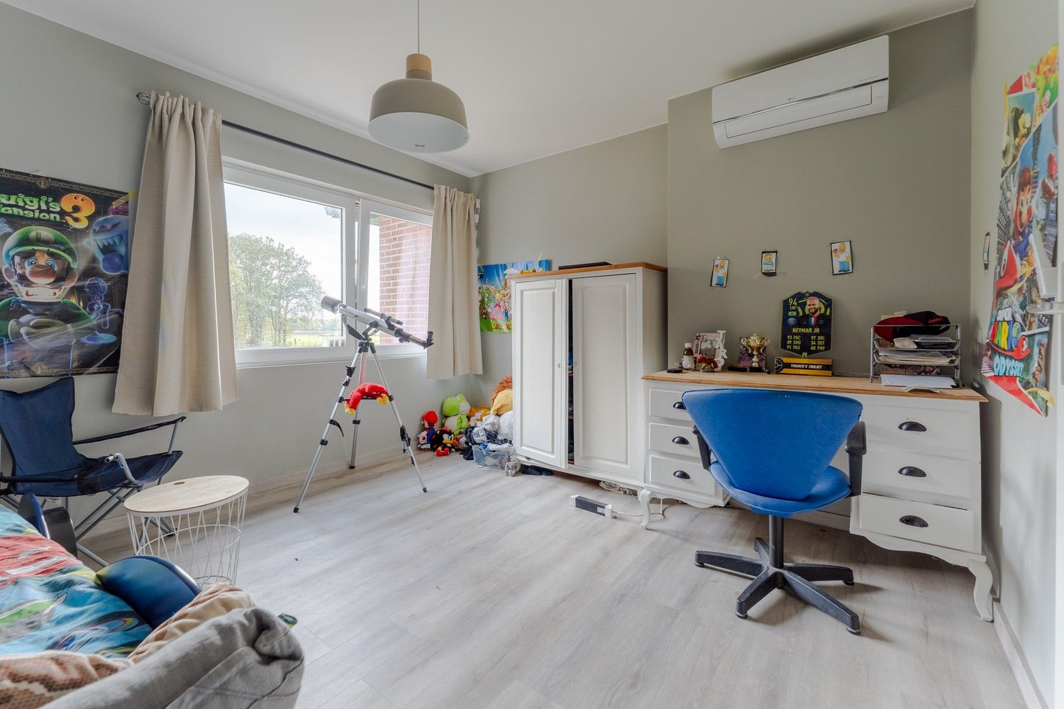 Charmante gerenoveerde woning met aanpalende schuur en 3 aparte bijgebouwen op 28a49 in Achel foto 17