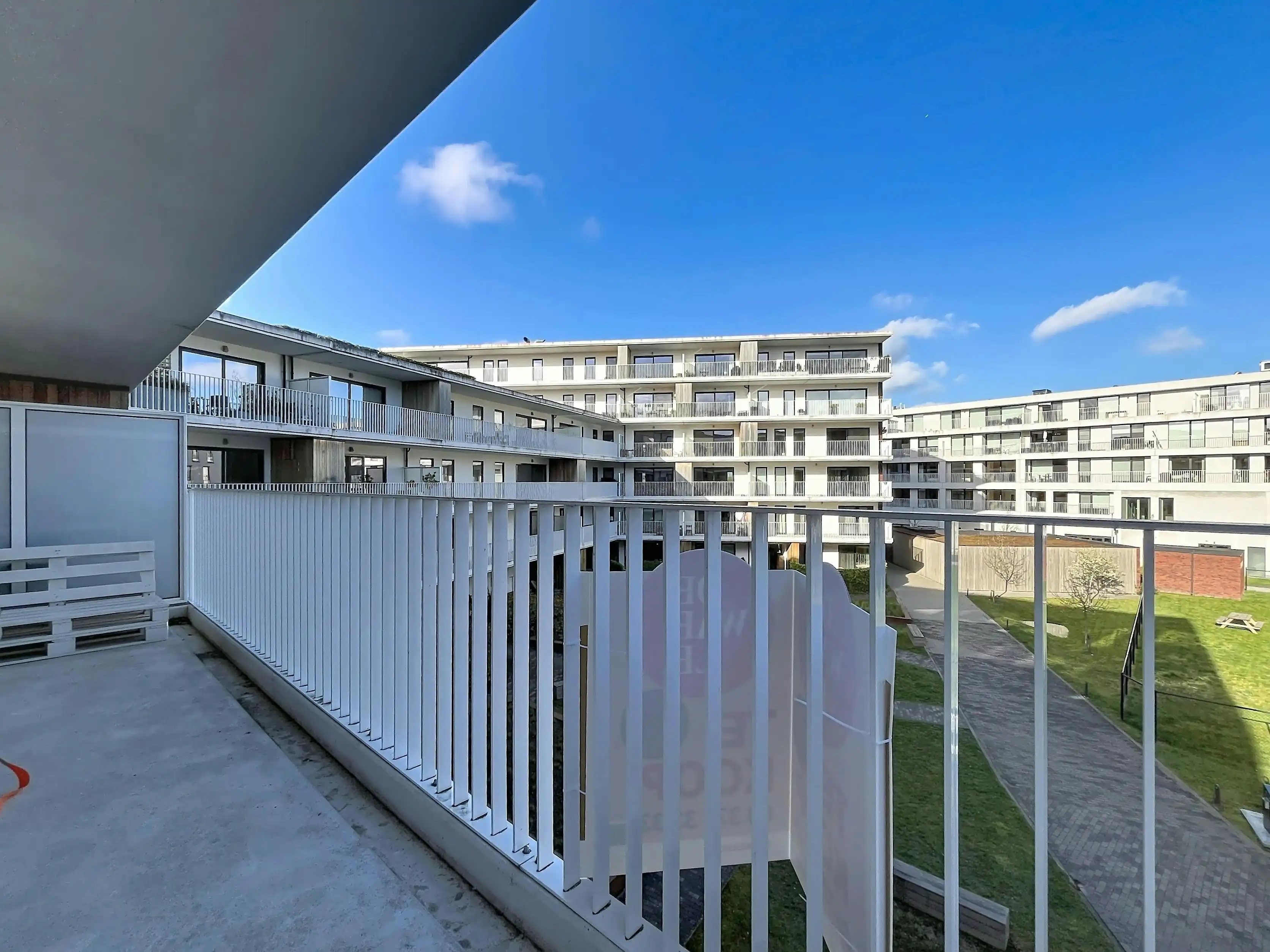 Stijlvol tweeslaapkamerappartement te koop in centrum Aalter foto 12