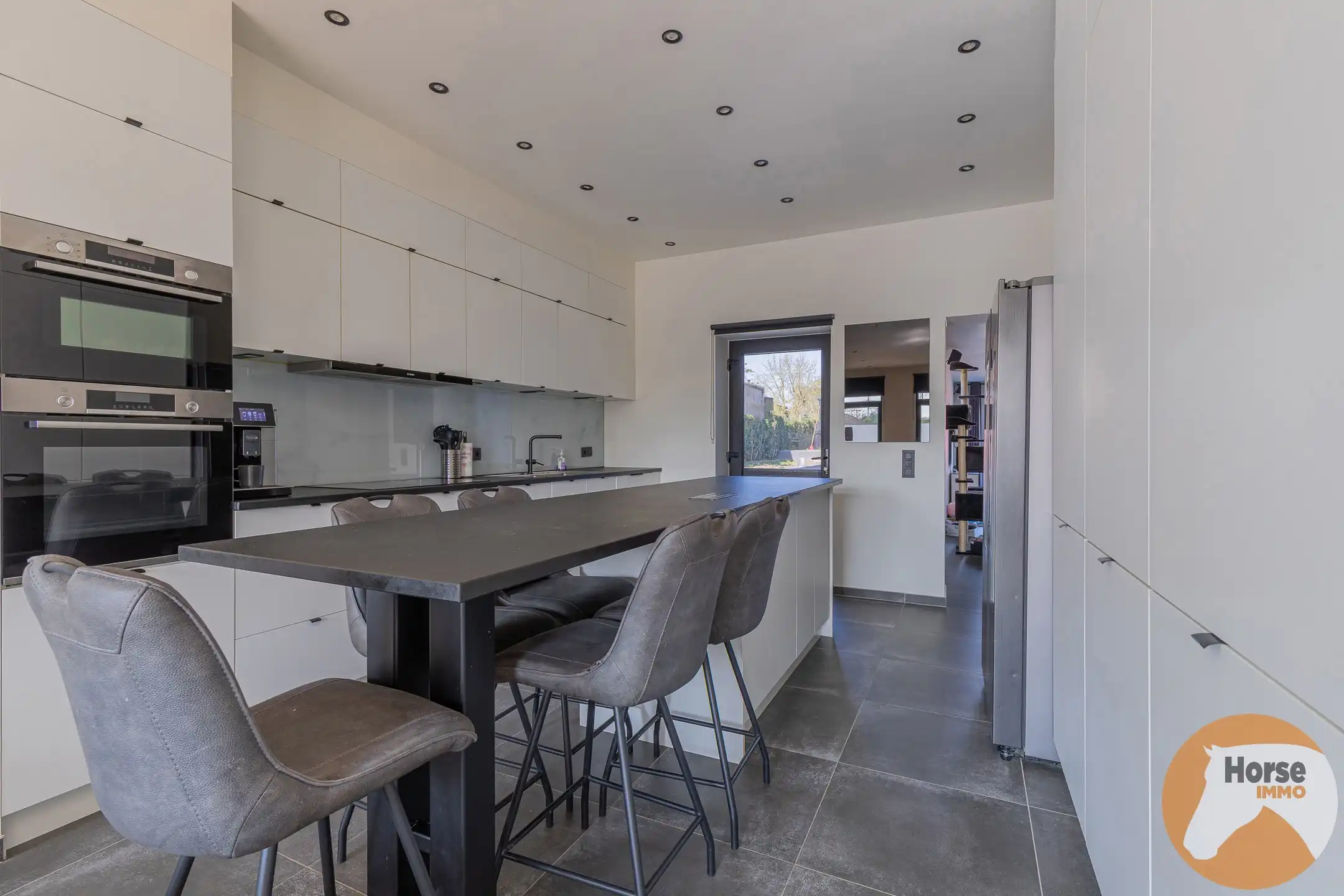 WELLE-Gerenov. herenhuis met charmante gevel en moderne luxe! foto 8