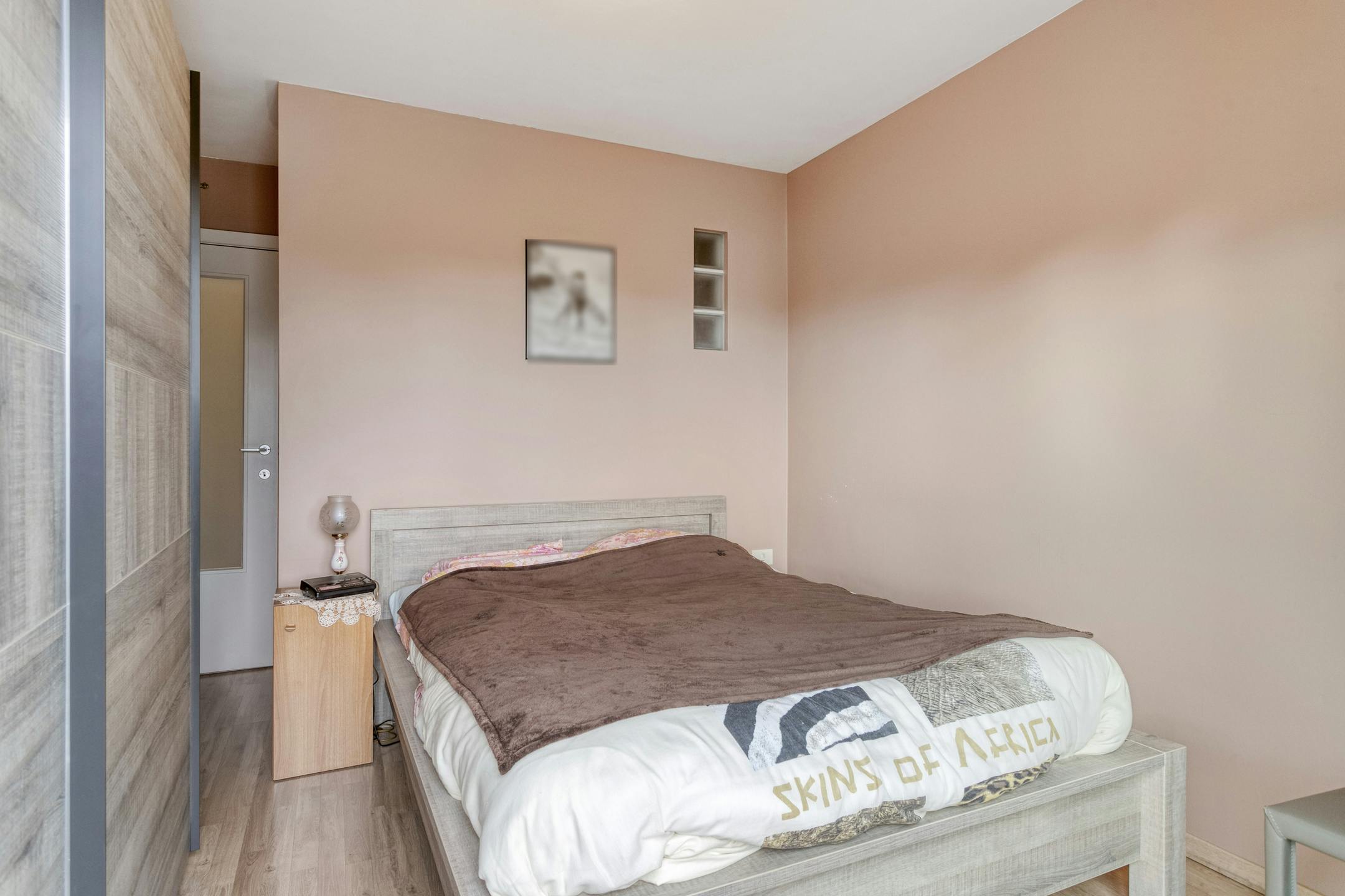 Instapklaar 2-slaapkamerappartement in centrum Merelbeke foto 5