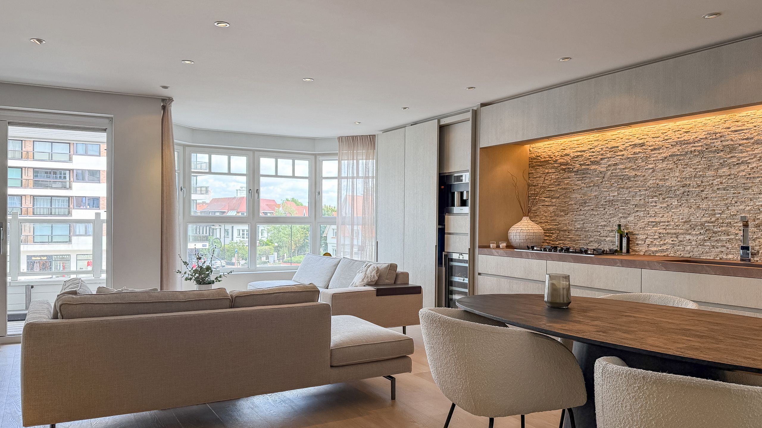Exclusief appartement op een TOPLOCATIE op het ALBERTPLEIN  foto 5