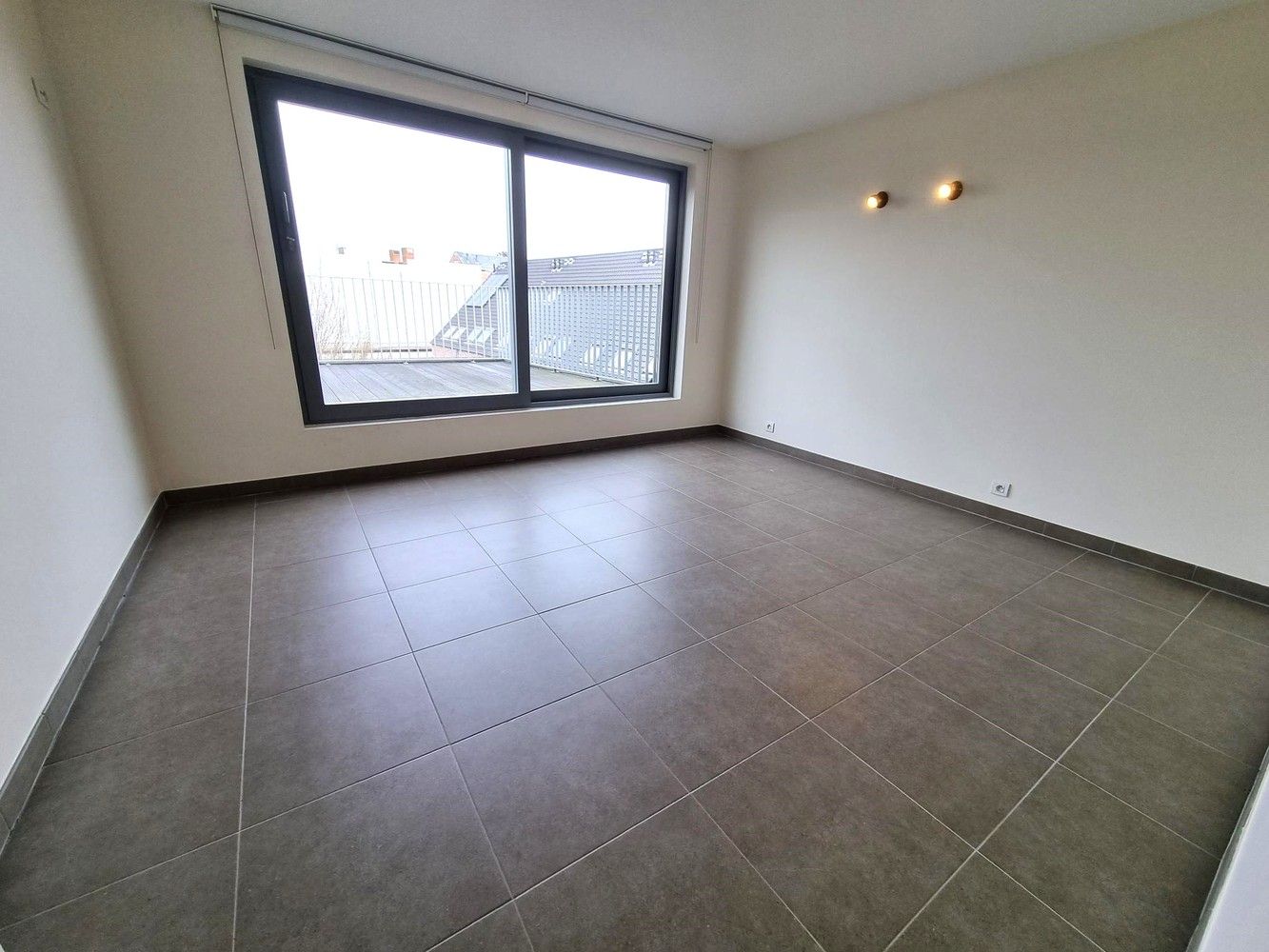 Dakappartement met 2 terrassen, 2 slaapkamers en garage staanplaats te centrum Itegem foto 7