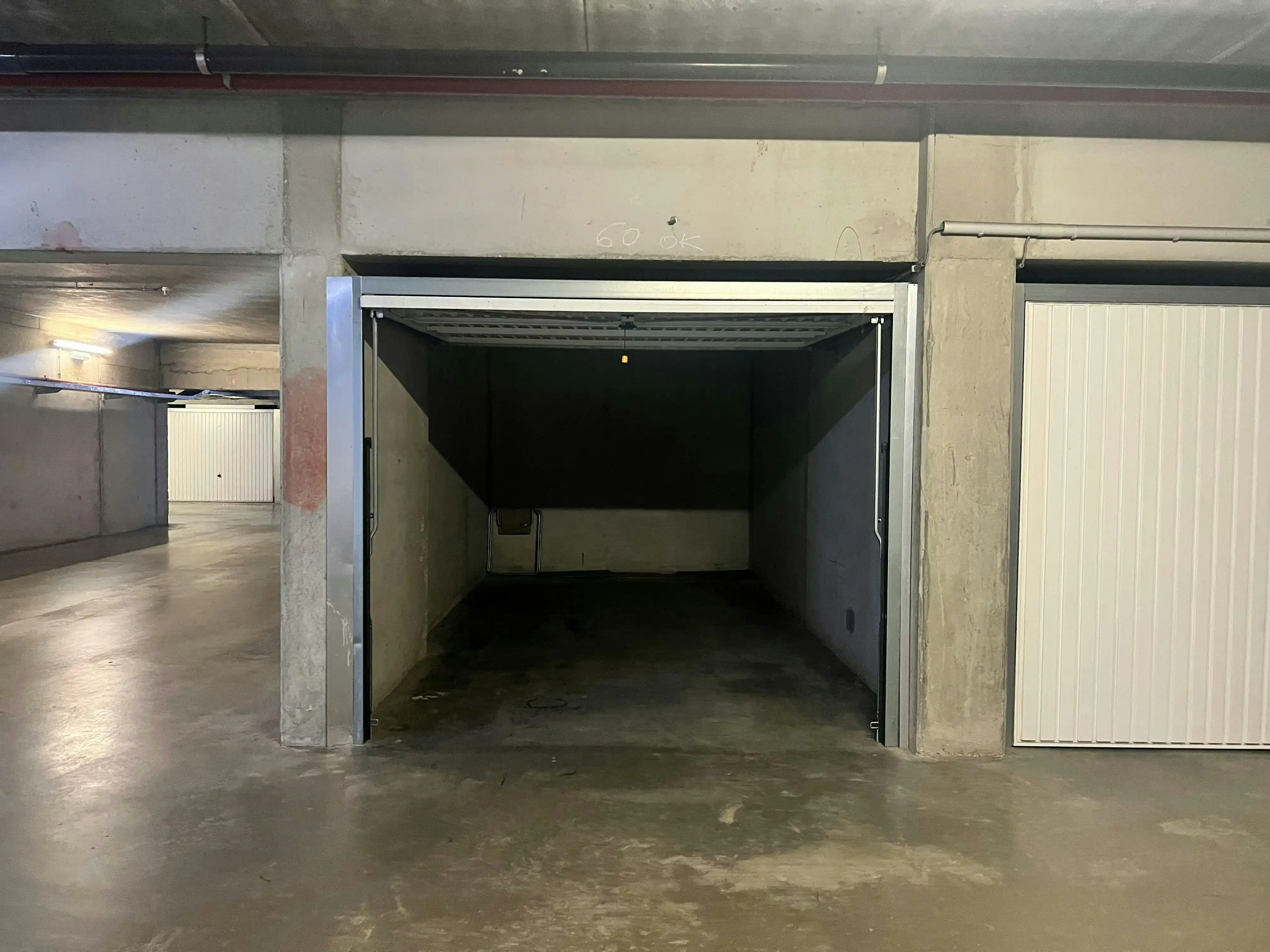 Garagebox te koop - Northlaan (Res. Infinity) te Oostende foto 2