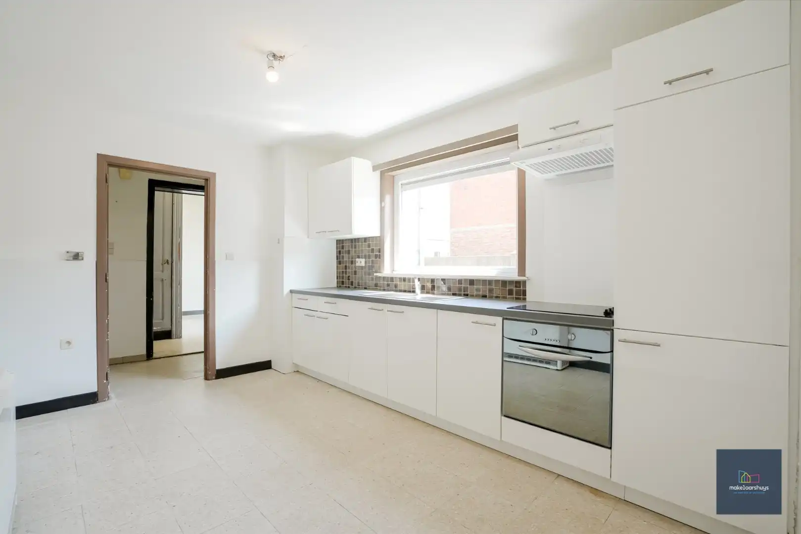 Te renoveren woning met 3 slpk en tuin te Overmere foto 11