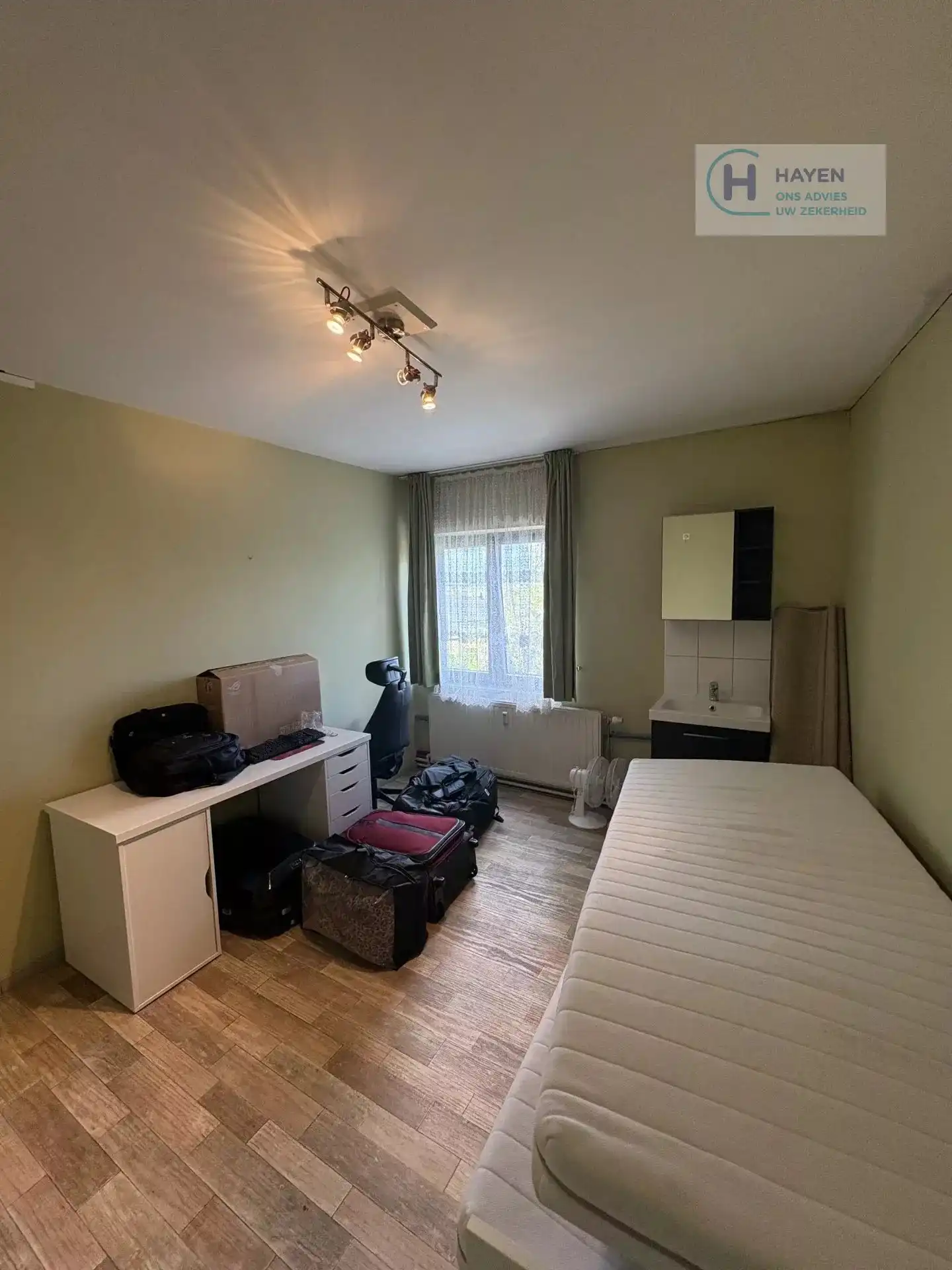 Ruim appartement met 3 slaapkamers te huur – Tongersesteenweg 7 (2e verdieping) foto 12