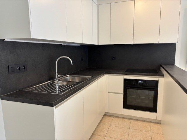 Gerenoveerd appartement op de eerste verdieping van de residentie ' De Vier Seizoenen' foto 3