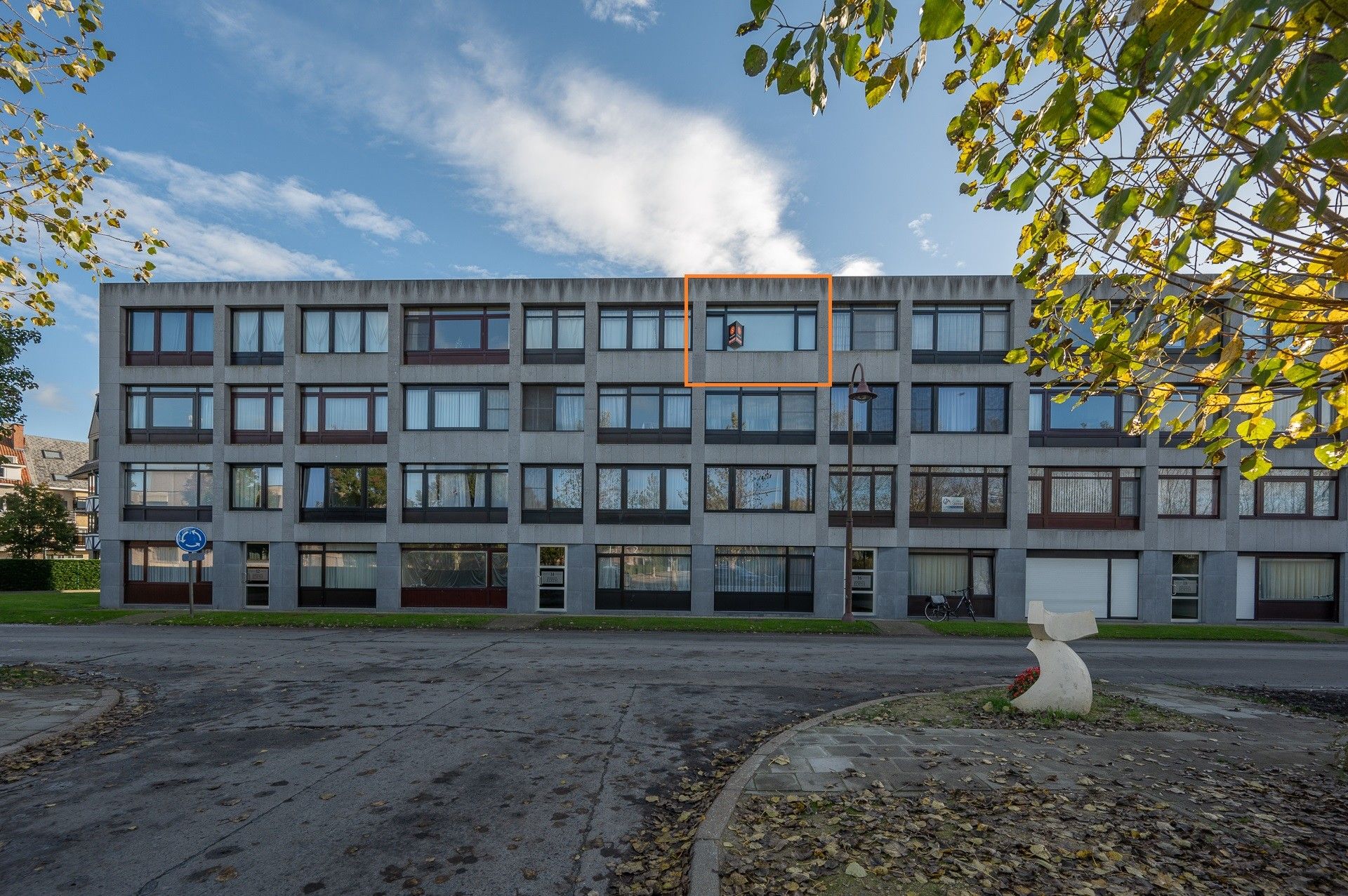 Volledig gerenoveerd leuk 2 slaapkamer appartement in het centrum van De Haan. foto 15