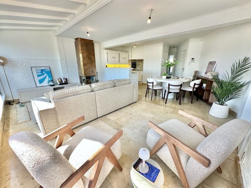 Schitterend gelegen 1 slpk penthouse met royaal dakterras foto 3