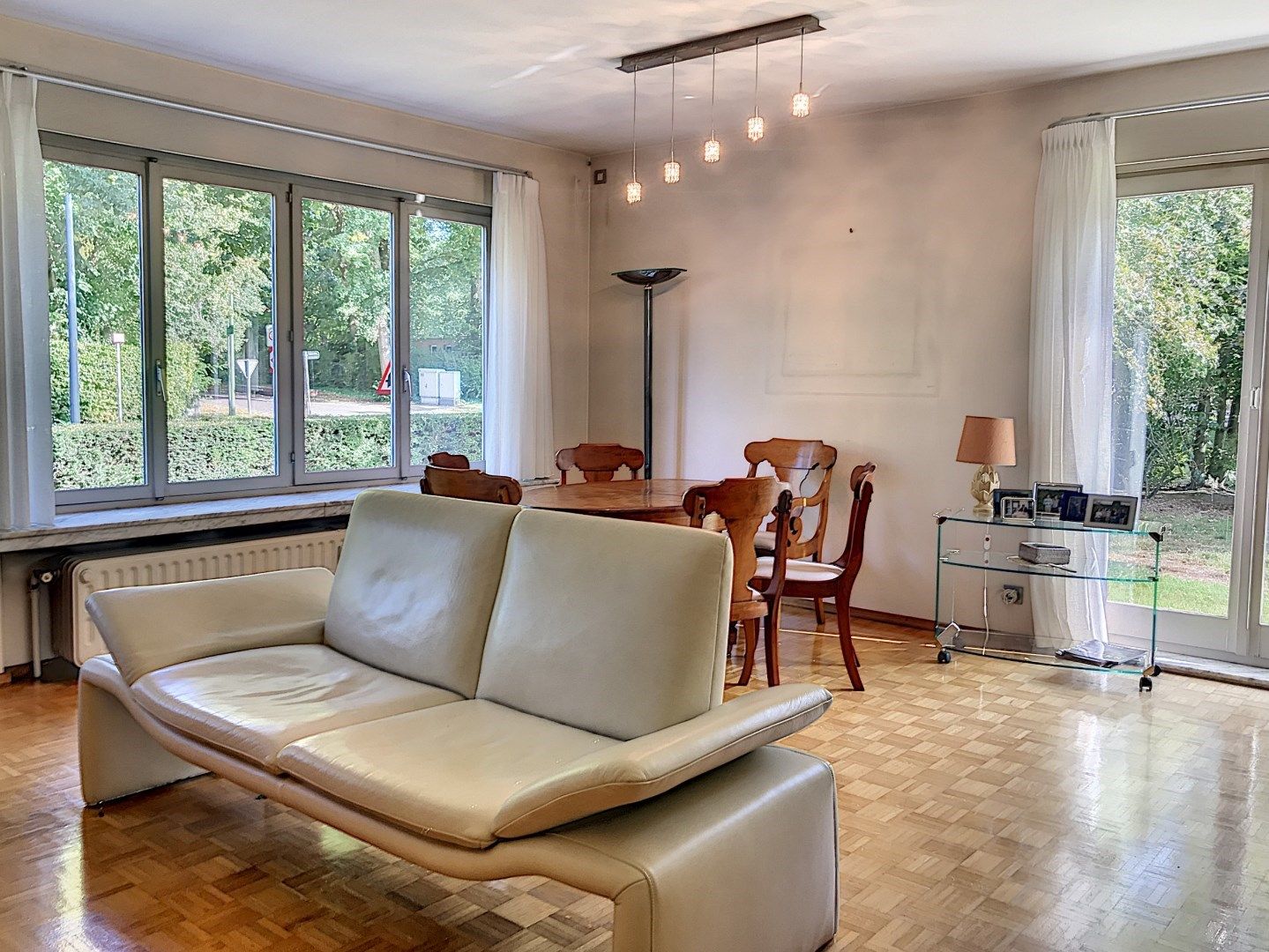 Ruim appartement (97m²) op centrale ligging foto 2