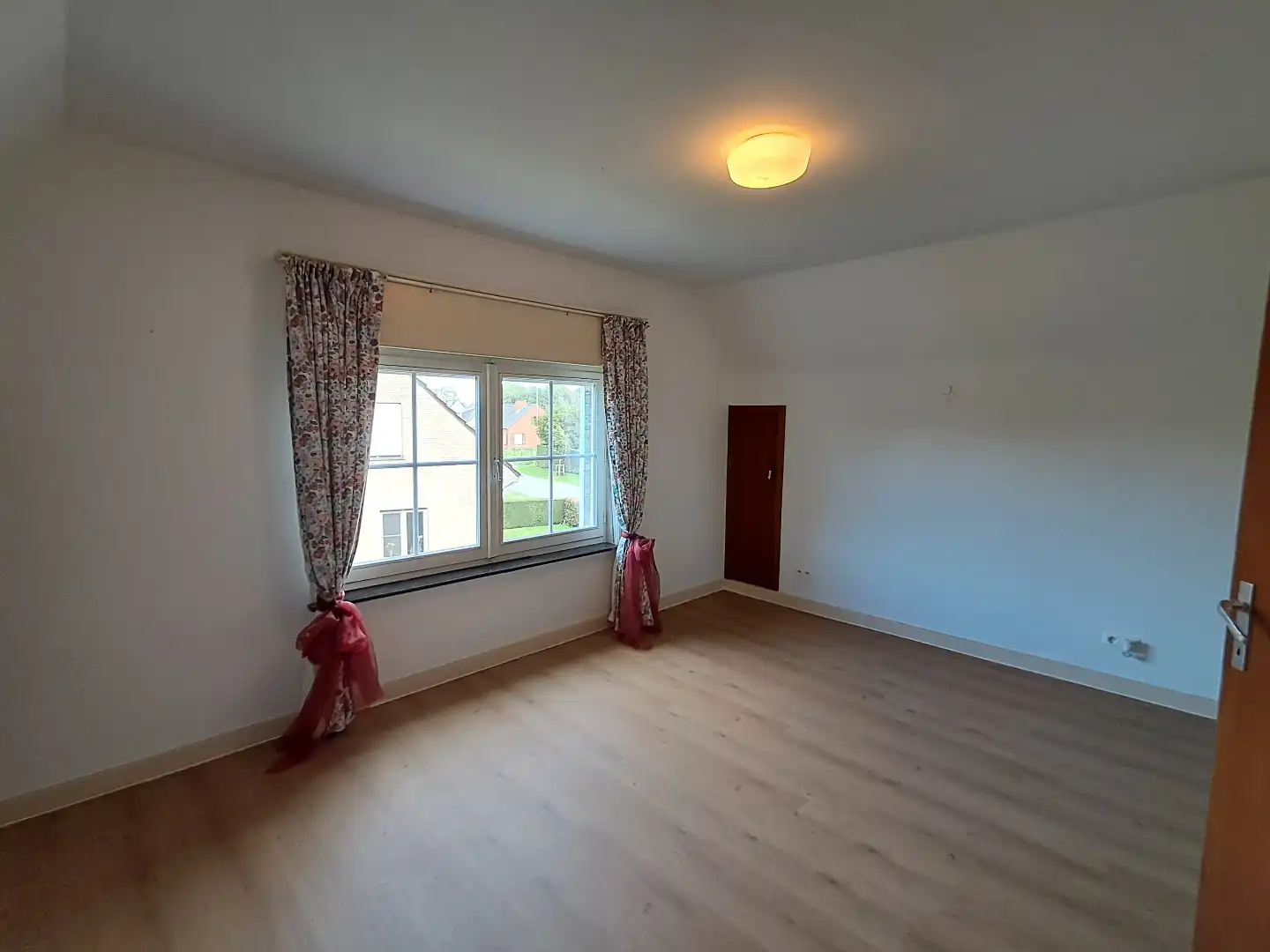 Te huur in Sijsele – charme, ruimte en heerlijk rustig wonen!  foto 14