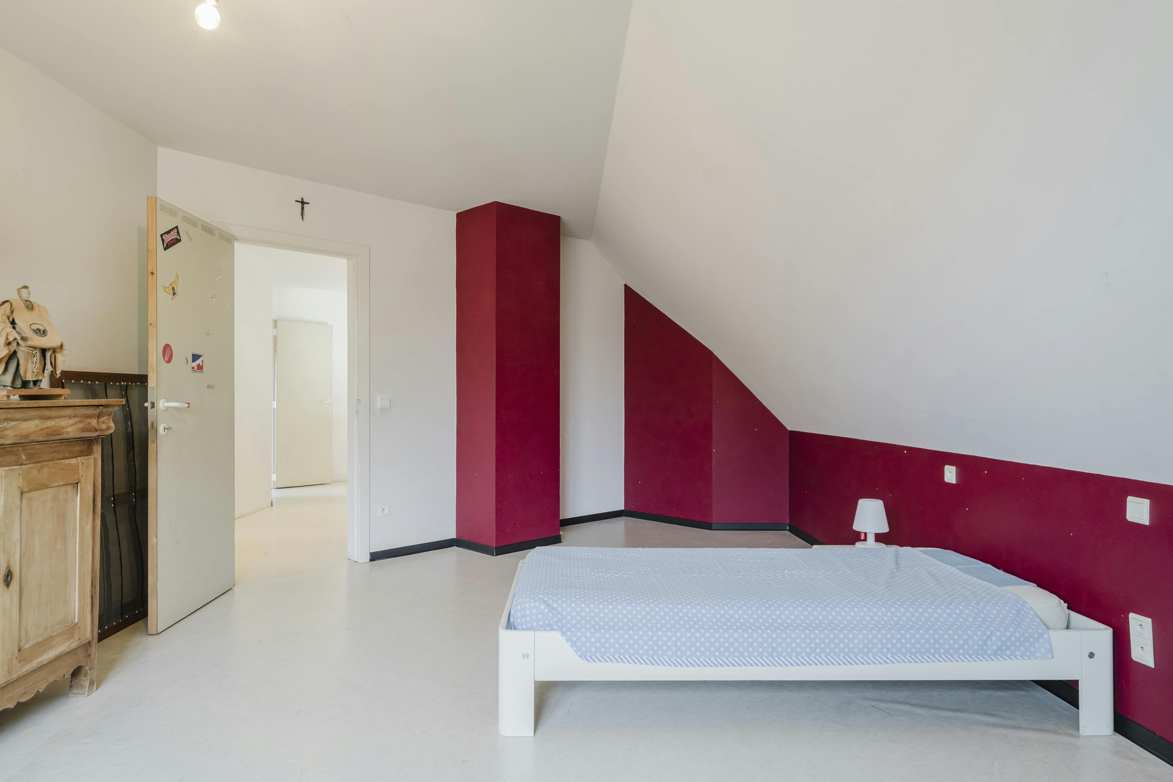 Alleenstaand huis met 4 kamers te koop in Waregem foto 18