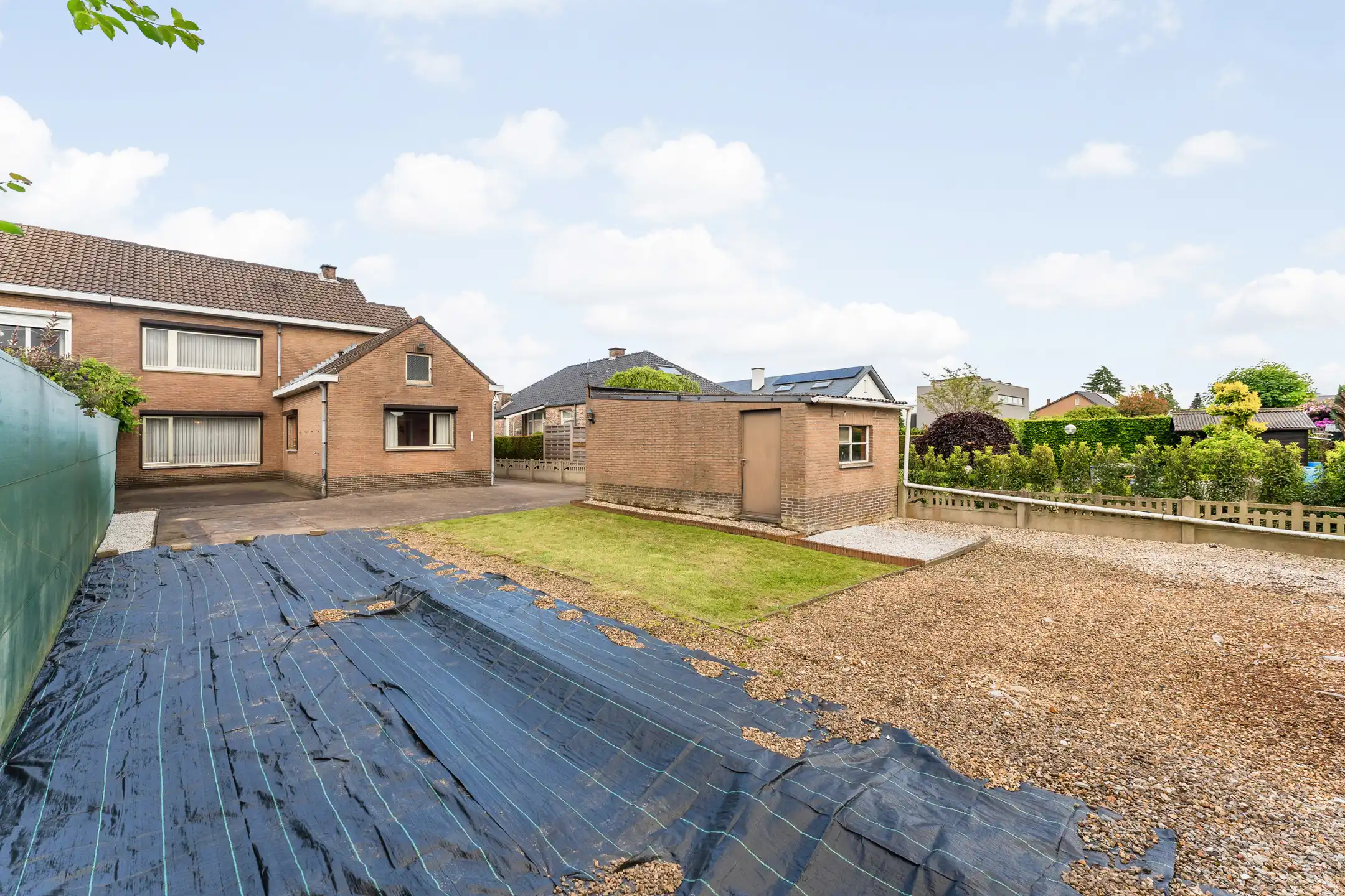 Halfopen woning in residentiële wijk te Lanaken foto 18