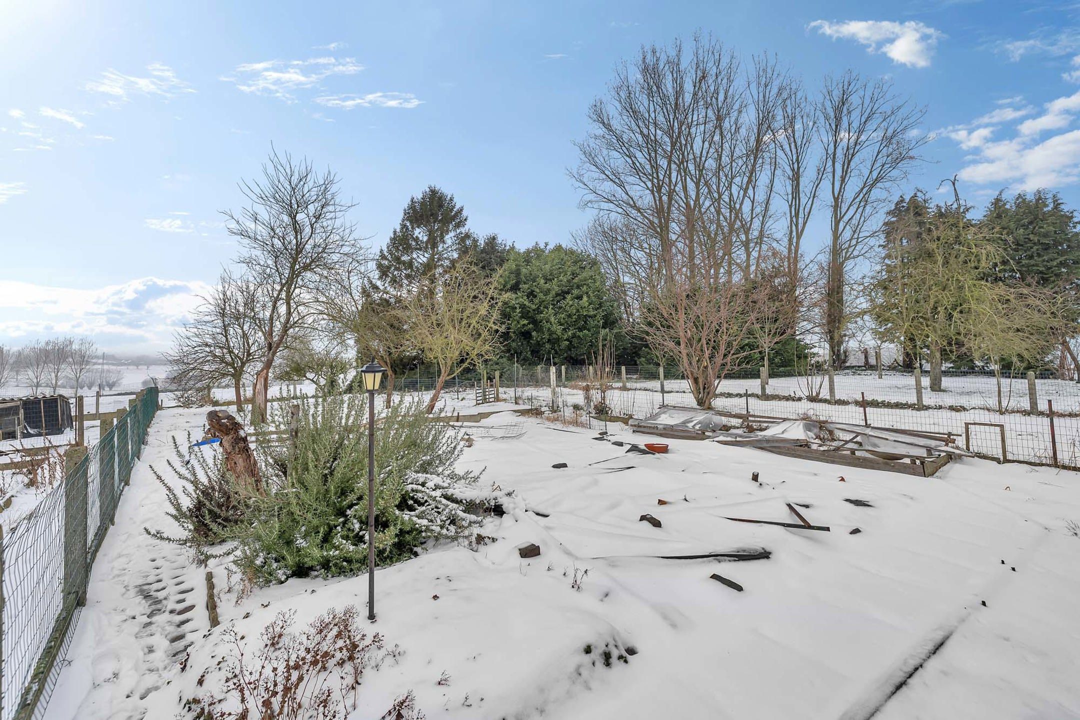 Te renoveren HOB op groot perceel met 3 slaapkamers foto 26