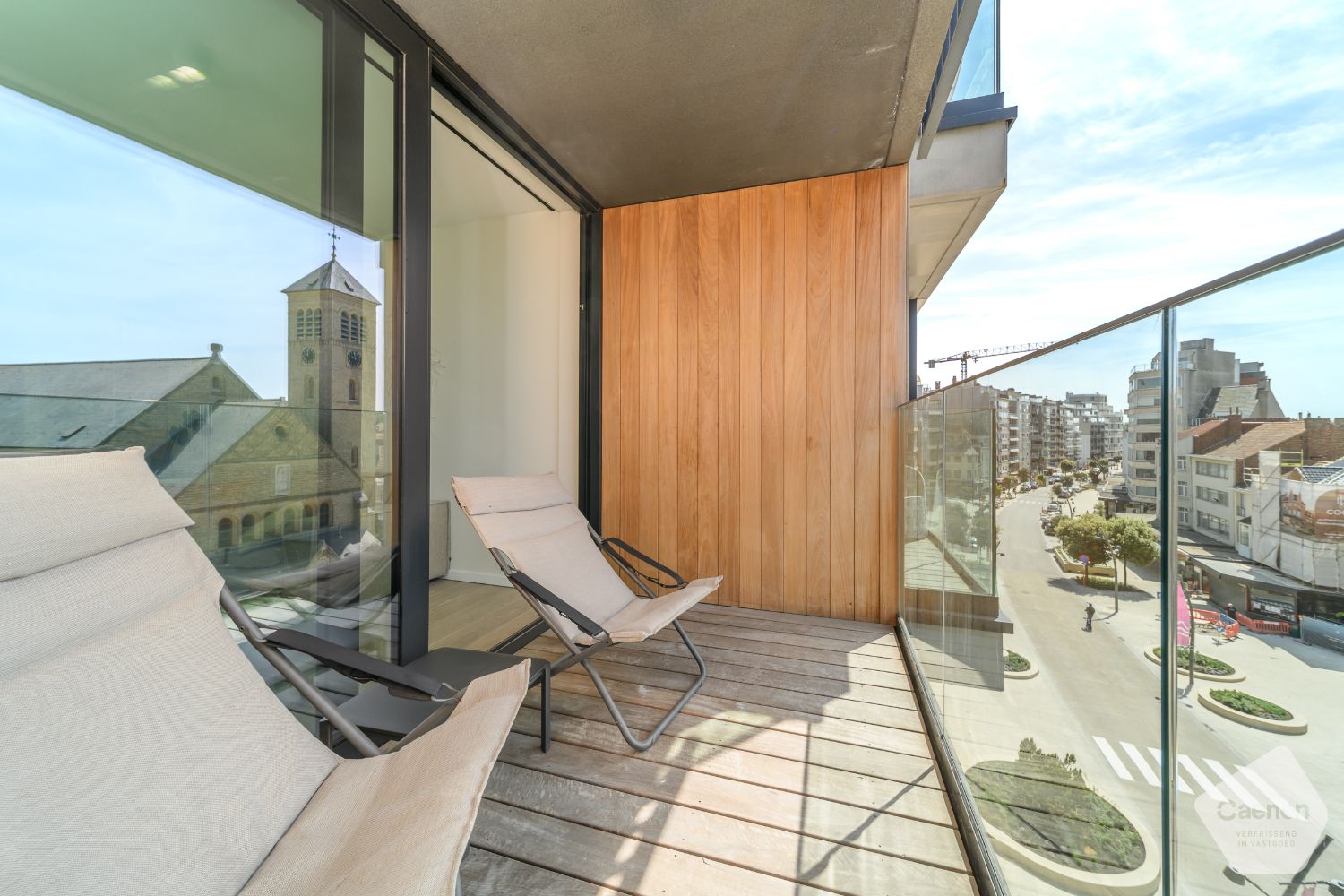 Recent nieuwbouwappartement met 2 slaapkamers op slechts 200m van het strand! foto {{pictureIndex}}