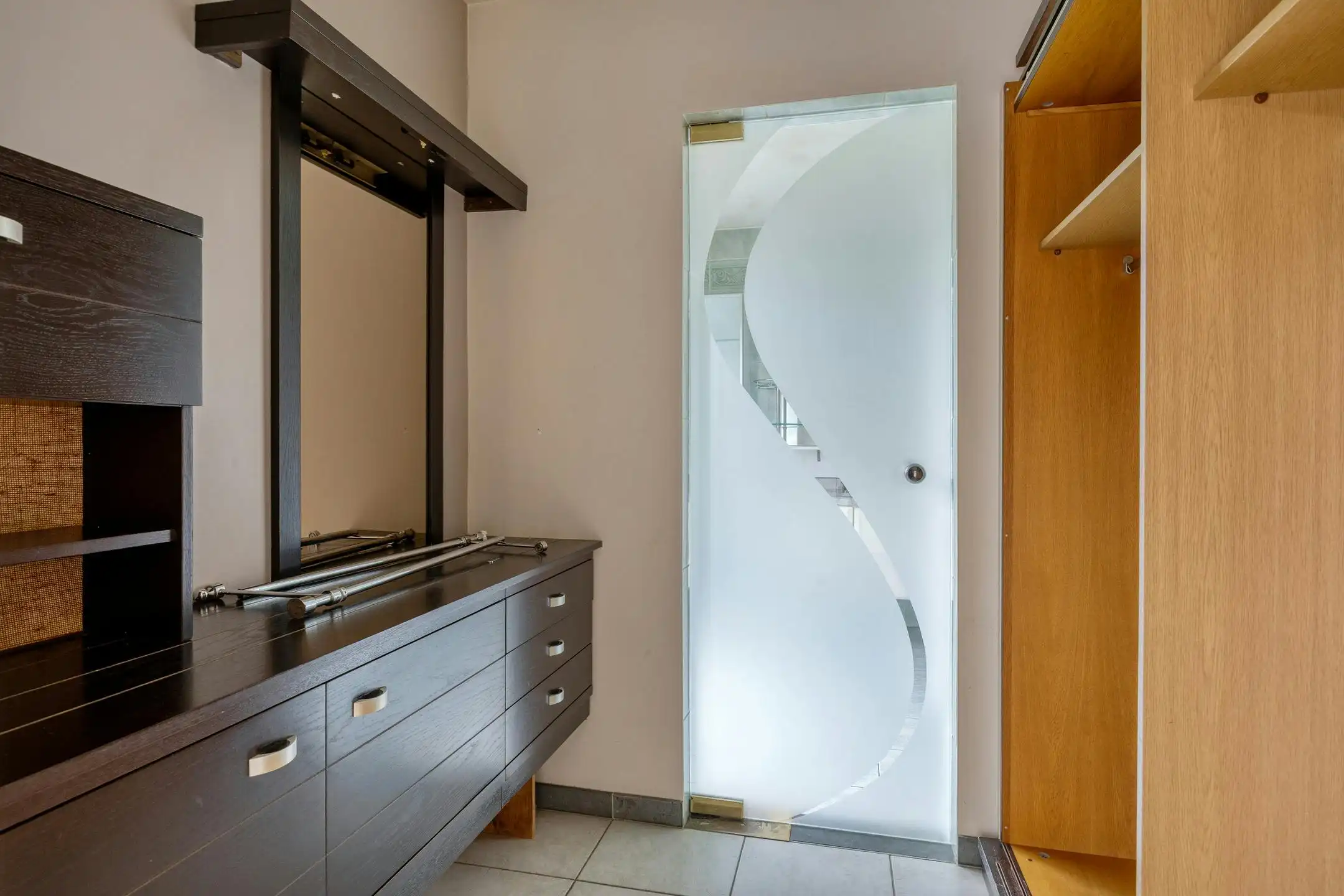 Prachtige villa te koop in centrum Zwijndrecht foto 13