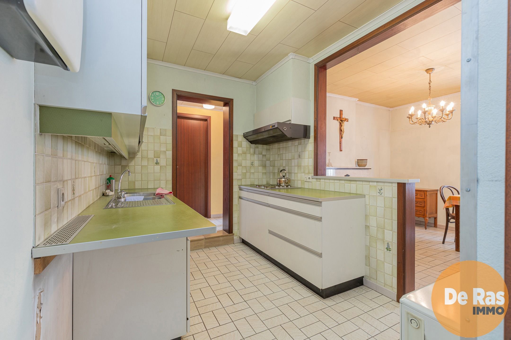BORSBEKE - Te renoveren woning voorzien van tuin en garage foto 9