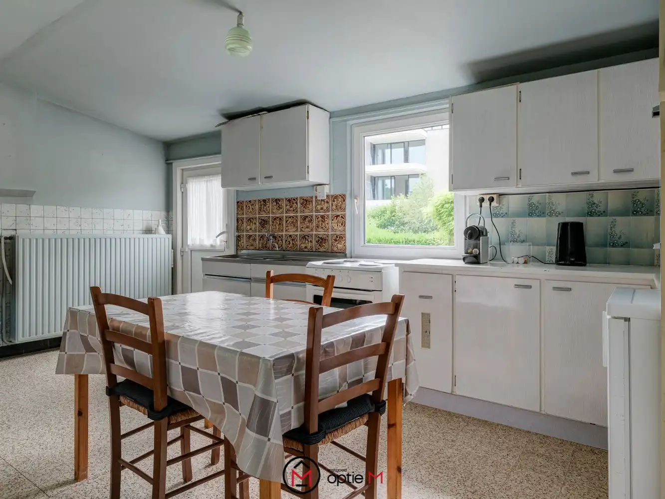 Te renoveren gezinswoning te koop in Bilzen-Hoeselt – met ruime tuin, garage en vijf slaapkamers foto 17