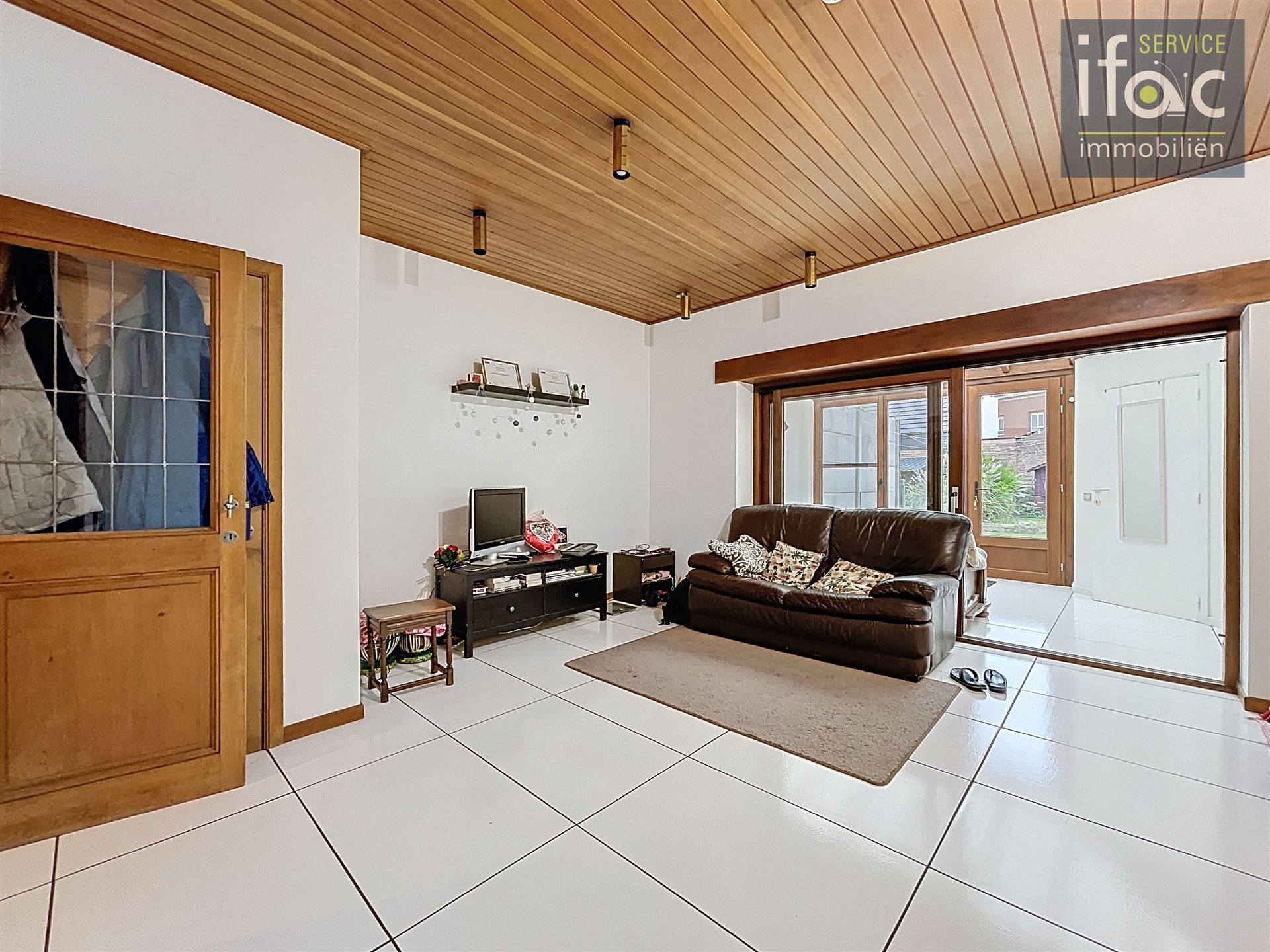Rijwoning met tuin  foto 5