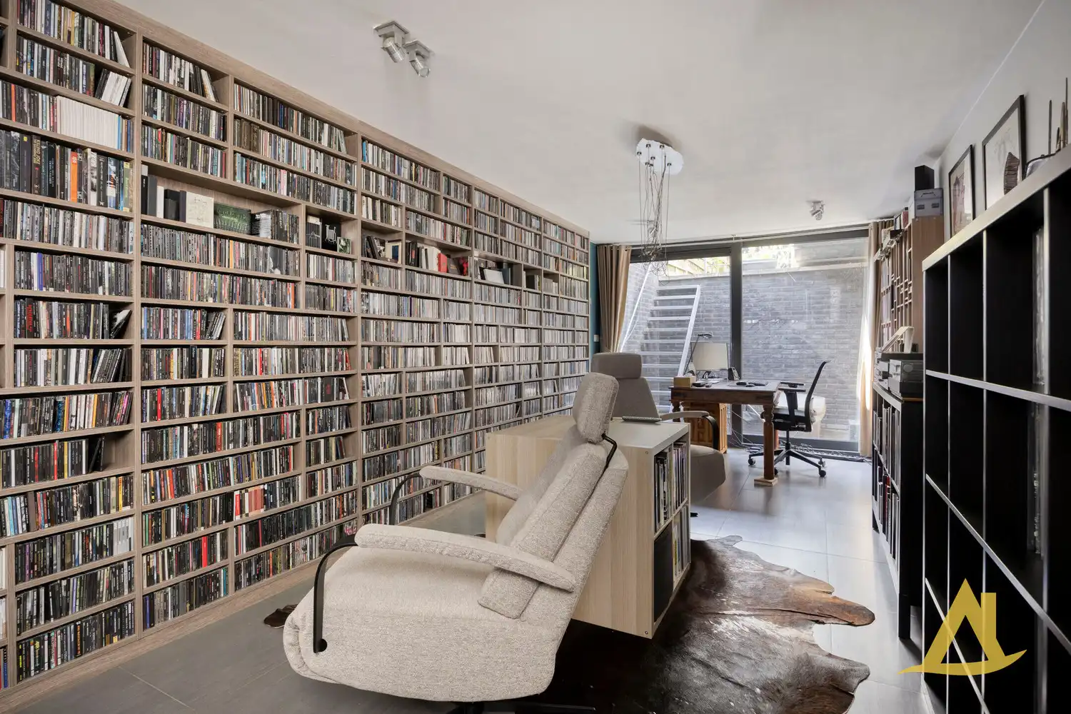 DESIGN STADSWONING MET 3 SLAAPKAMERS, TUIN EN JACUZZI IN HET HARTJE VAN DIEST foto 5