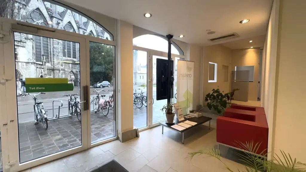 Commercieel kantoor te huur in centrum Gent foto 15