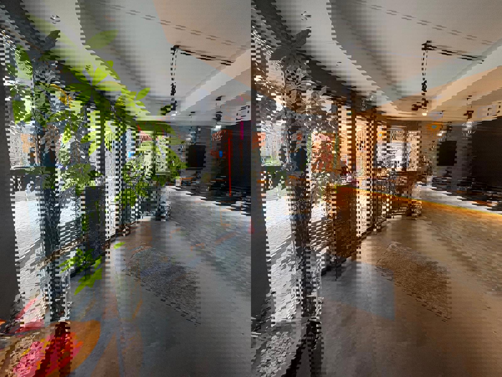 Ruim handelspand op de markt van Berlaar foto 3