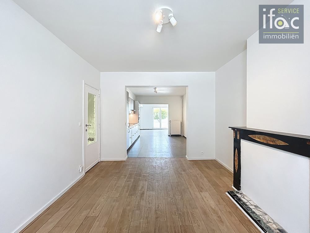 Rijhuis te huur foto 3