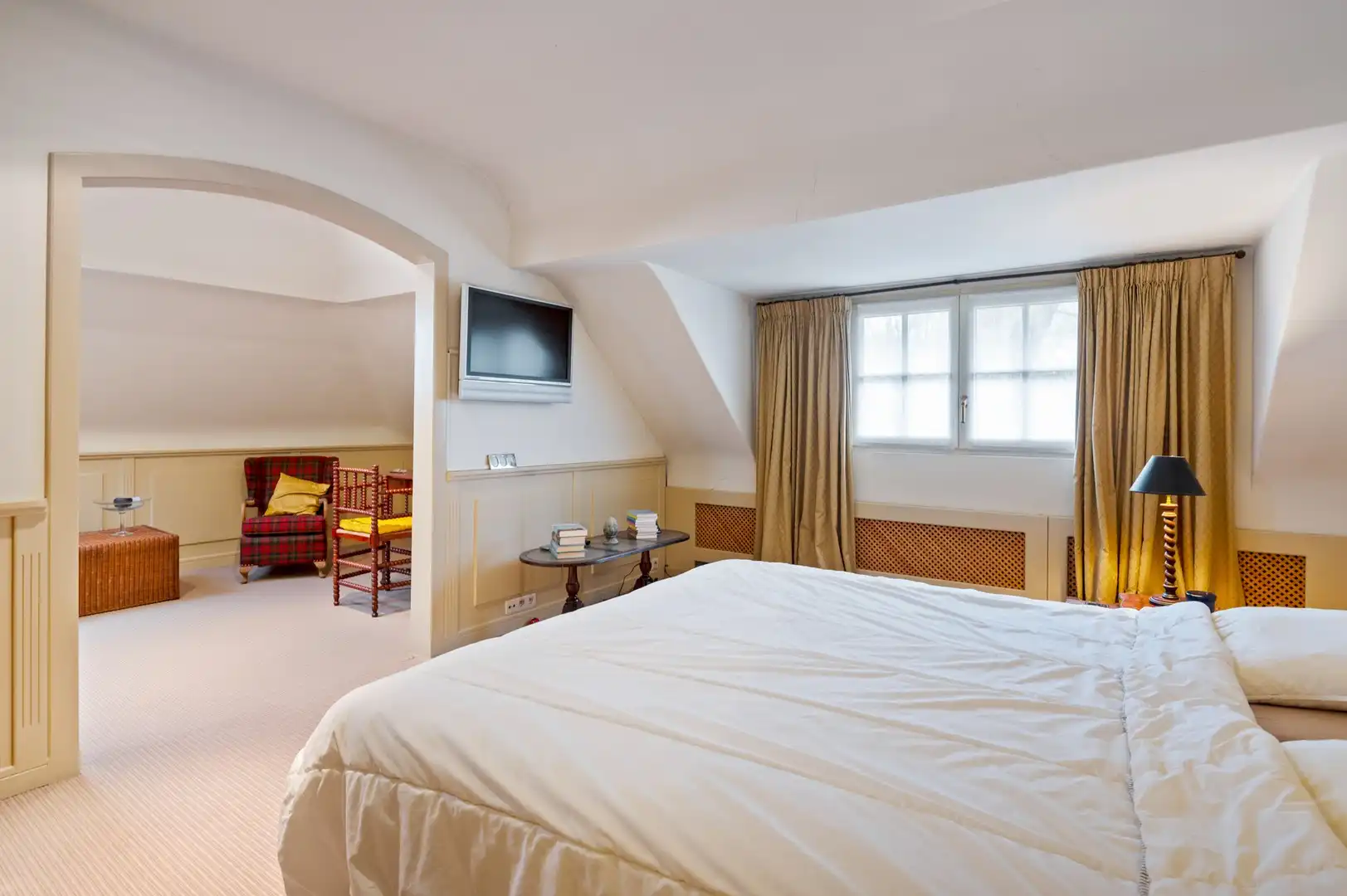 Stijlvolle villa in gegeerde doodlopende straat foto 15