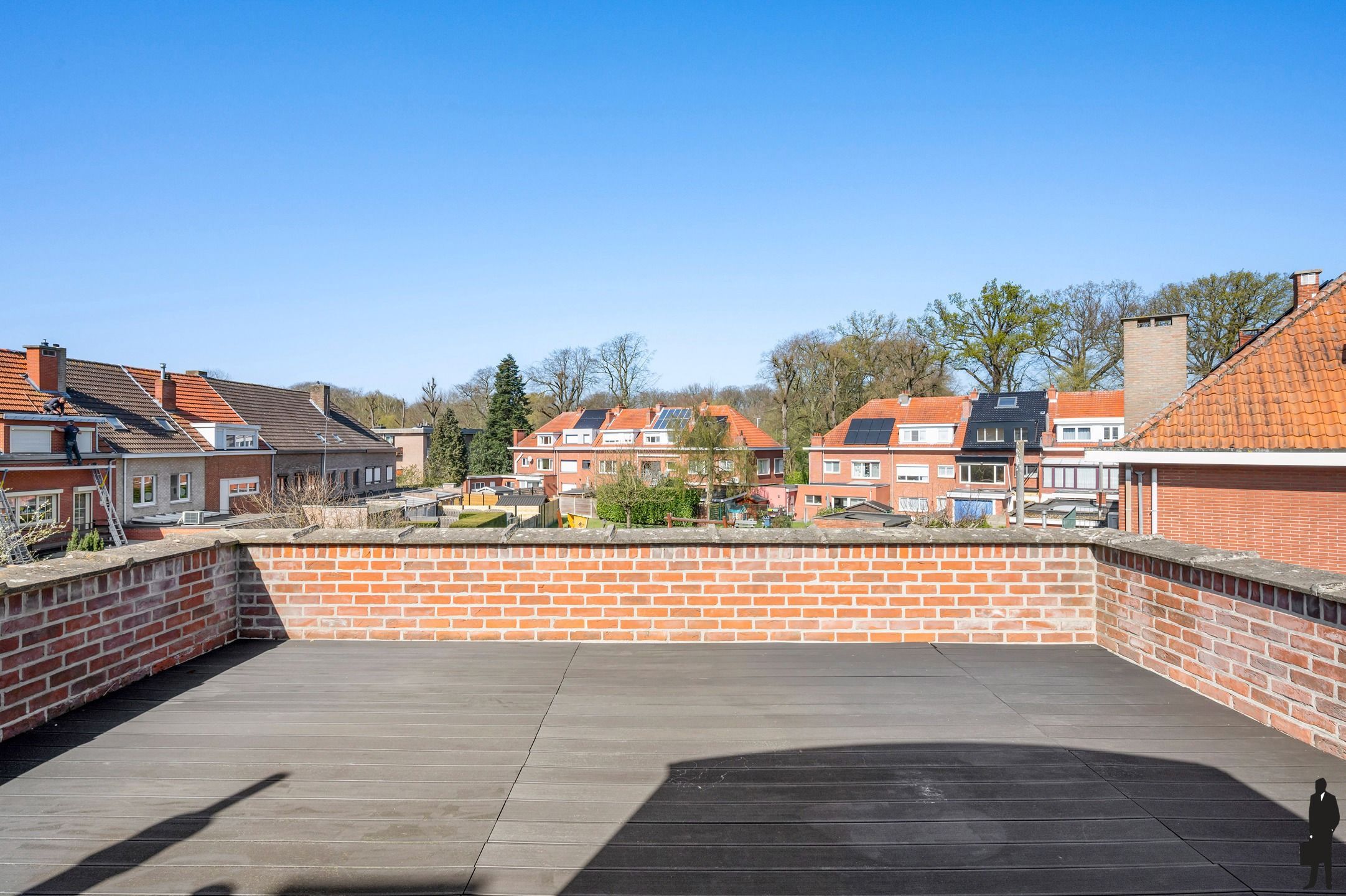 Appartement met XL terras en parking! foto 17