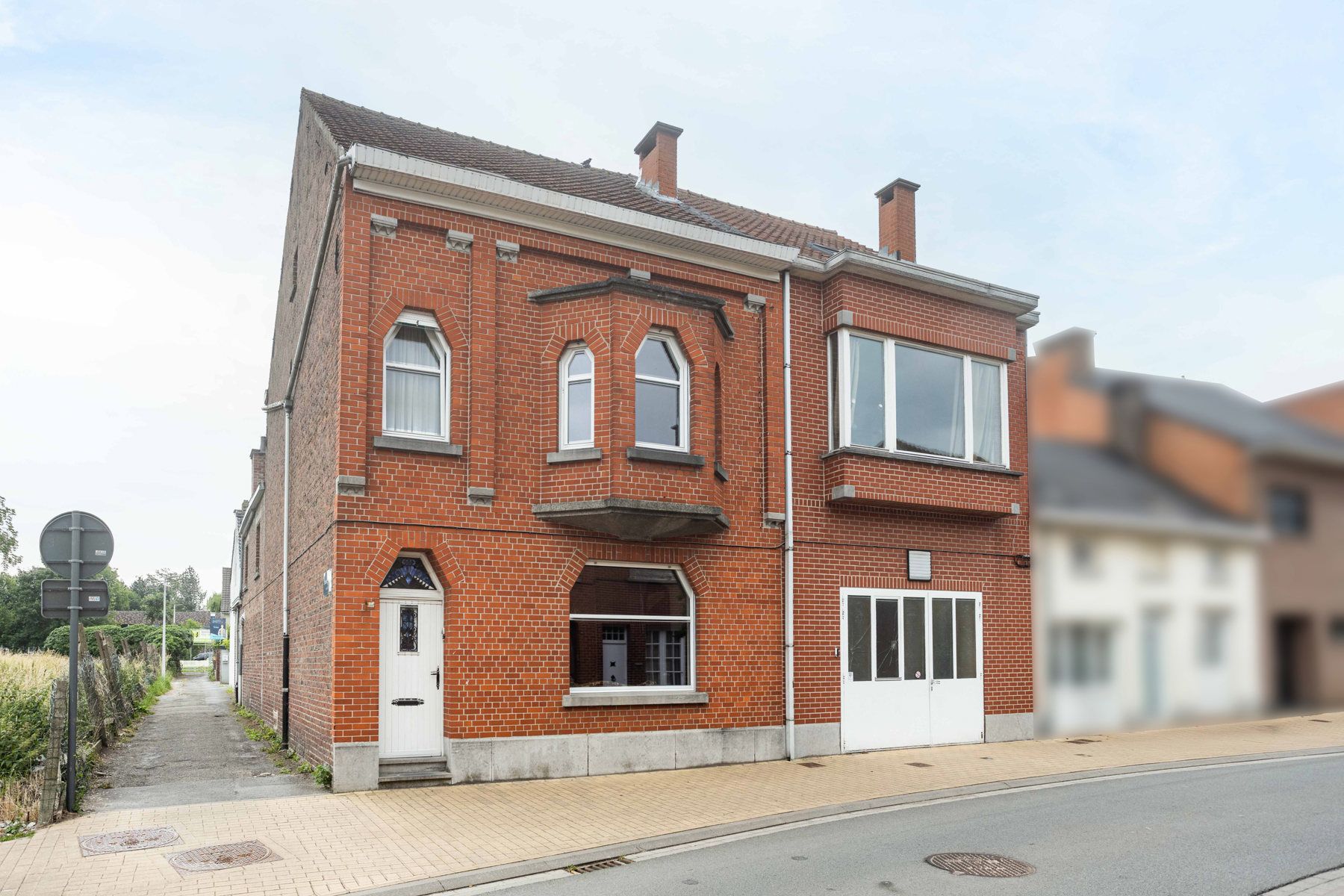()=>{if(producerUpdateValueVersion(node),producerAccessed(node),node.value===ERRORED)throw node.error;return node.value} Stationsstraat 209 - 1770 Liedekerke