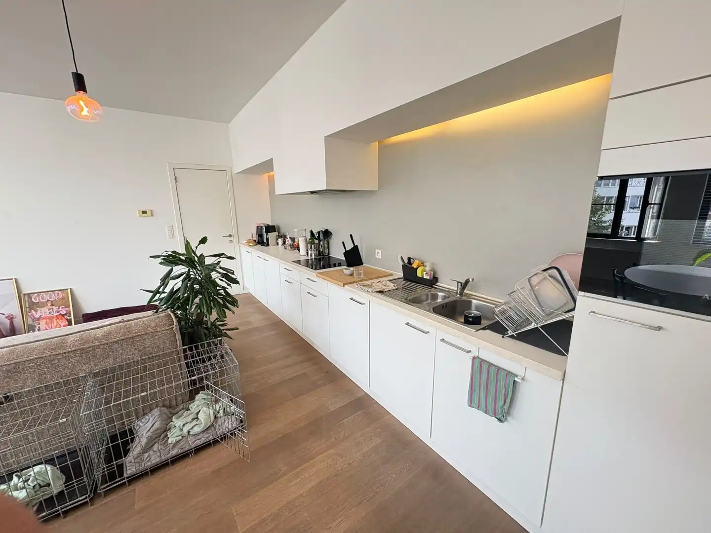 1 SLAAPKAMER APPARTEMENT OP ZEER CENTRALE LIGGING foto 3