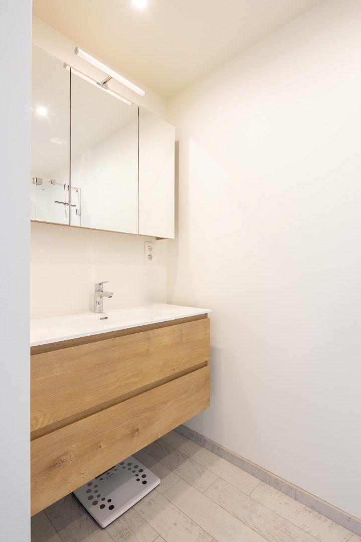Deze vrijstaande woning gelegen op een perceel van 6a45ca wordt verkocht! foto 14