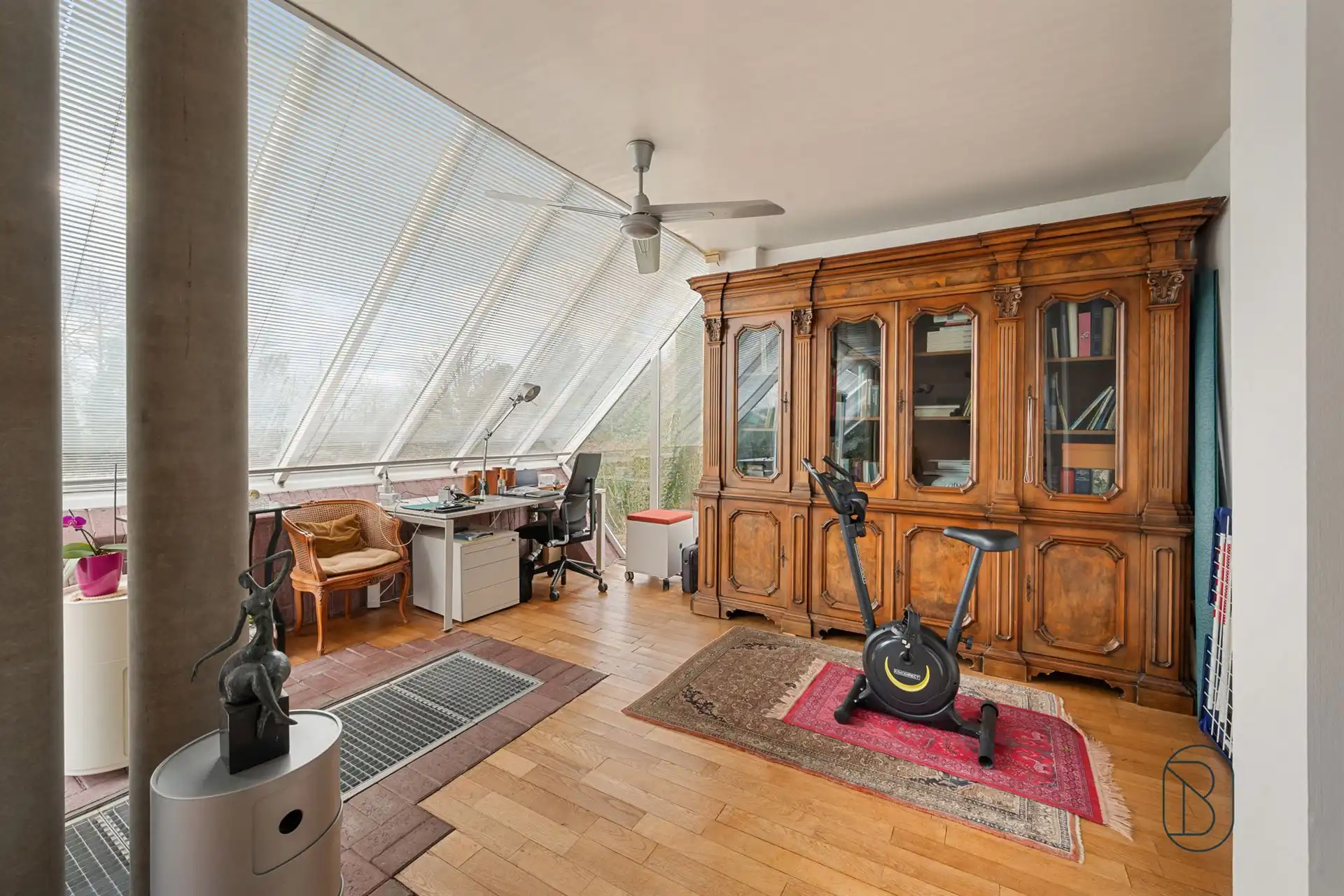 Prachtig gelegen charmante woning met een uniek uitzicht. foto 10