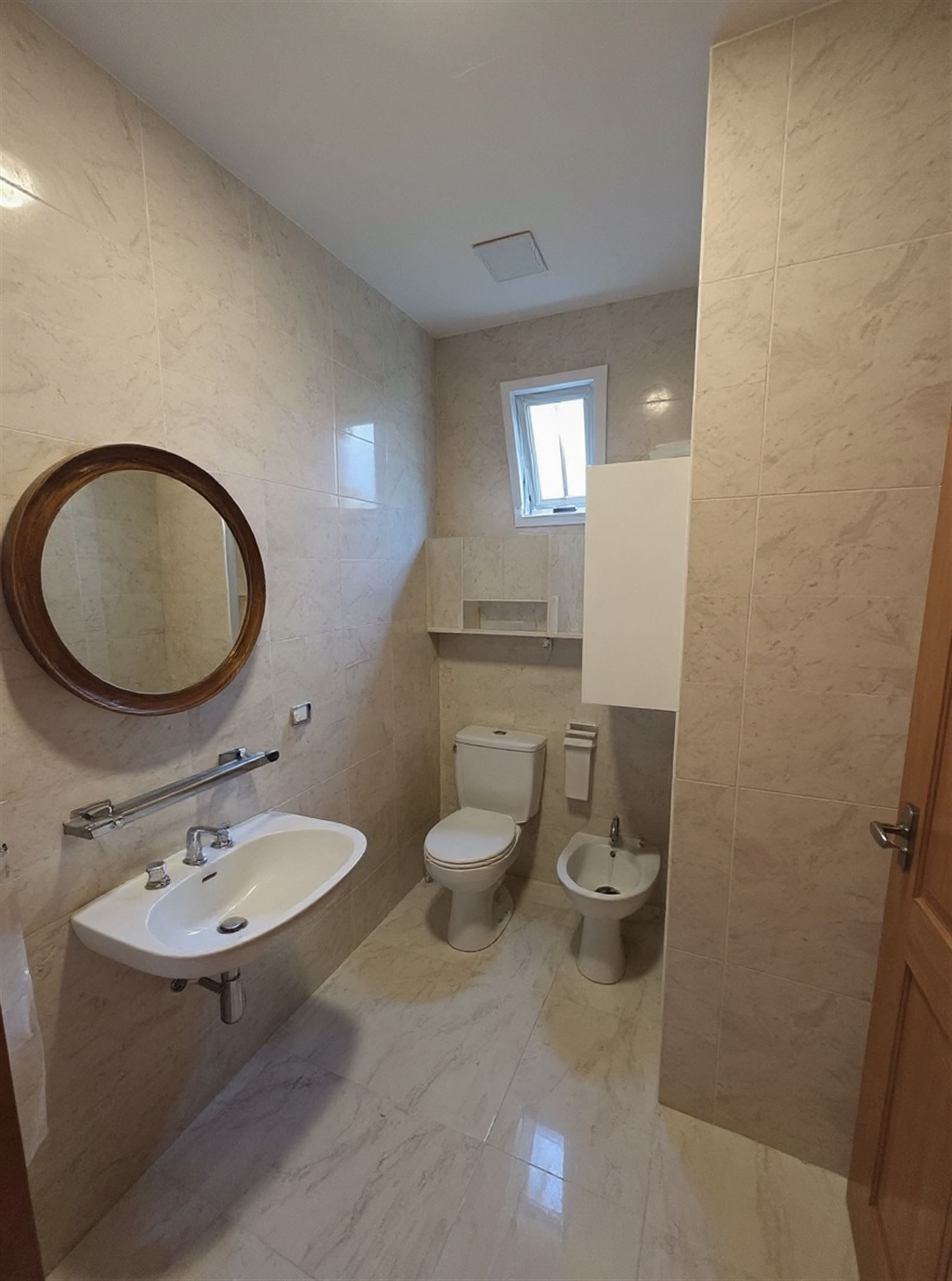 APPARTEMENT MET DRIE SLAAPKAMERS, GARAGE (optioneel) EN KELDERBERGING foto 19