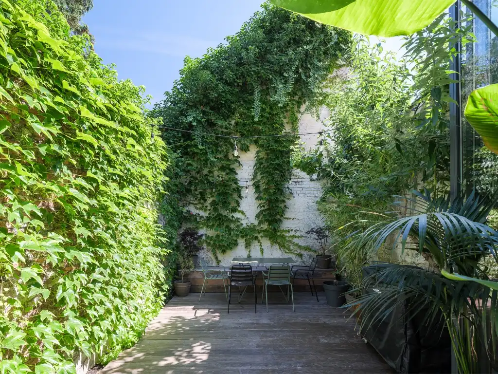 Opportuniteit - omgeving Visserij. Instapklare en unieke burgerwoning met split-levels, &nbsp;3slpk’s + bureauruimte en aangename stadstuin op een zeer gegeerde locatie te Gent. foto 6