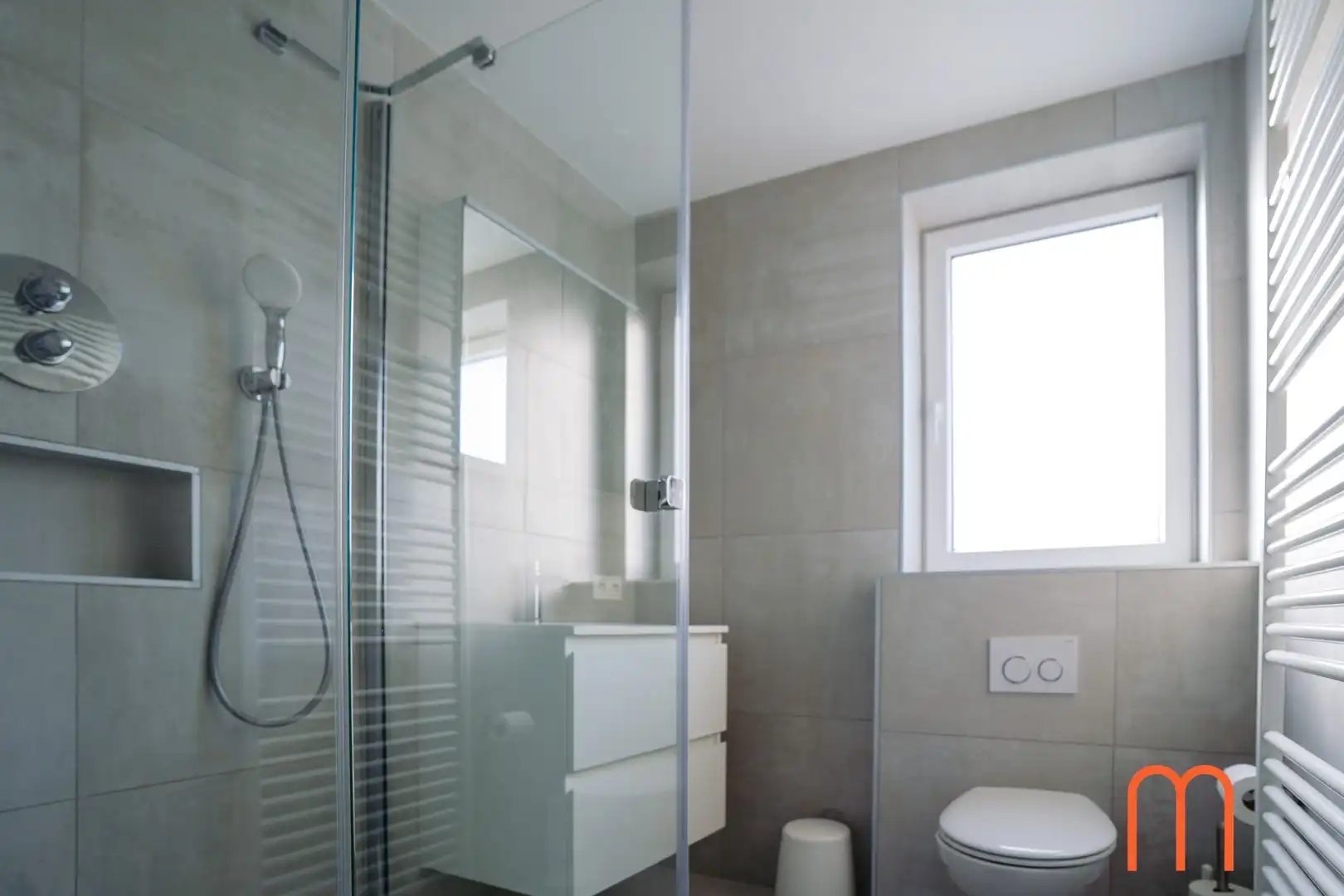 Gerenoveerde woning te huur in Mariakerke (Oostende) foto 17