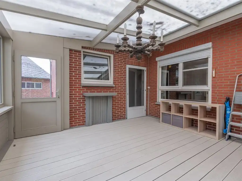 Goed onderhouden, op te frissen splitlevel woning foto 17