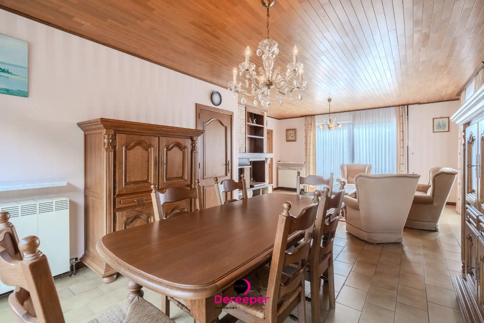 Te renoveren bungalow op ruim perceel van 678 m² foto 3