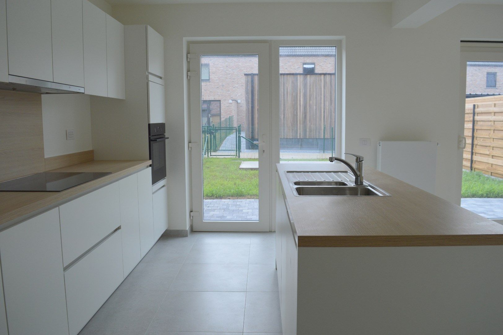Nieuwbouwwoning in Moen met 3 slaapkamers en tuin foto 7