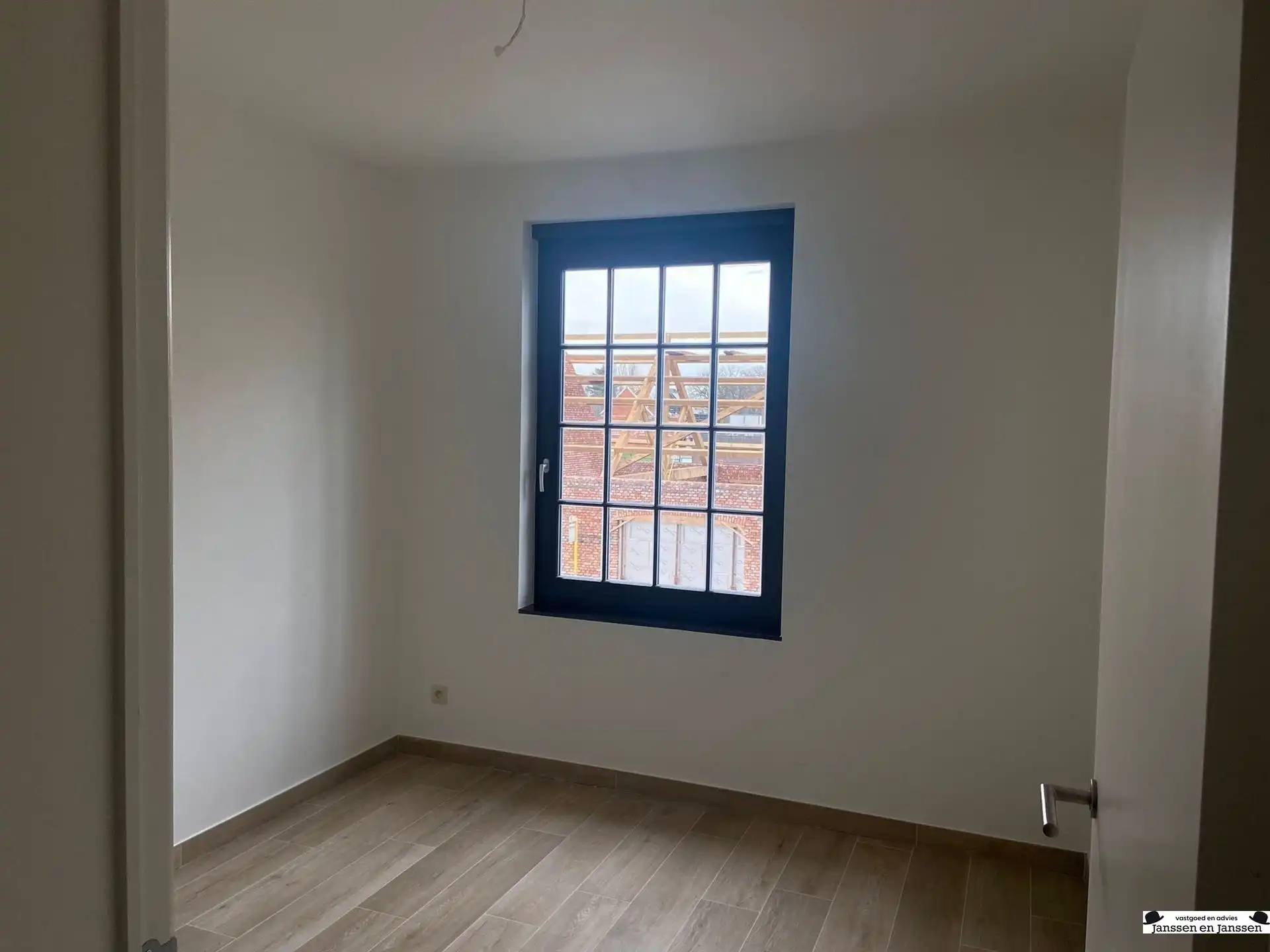 Stijlvol afgewerkt appartement met 2slpks en terras in het centrum van Gooreind (ca.100m²) foto 24