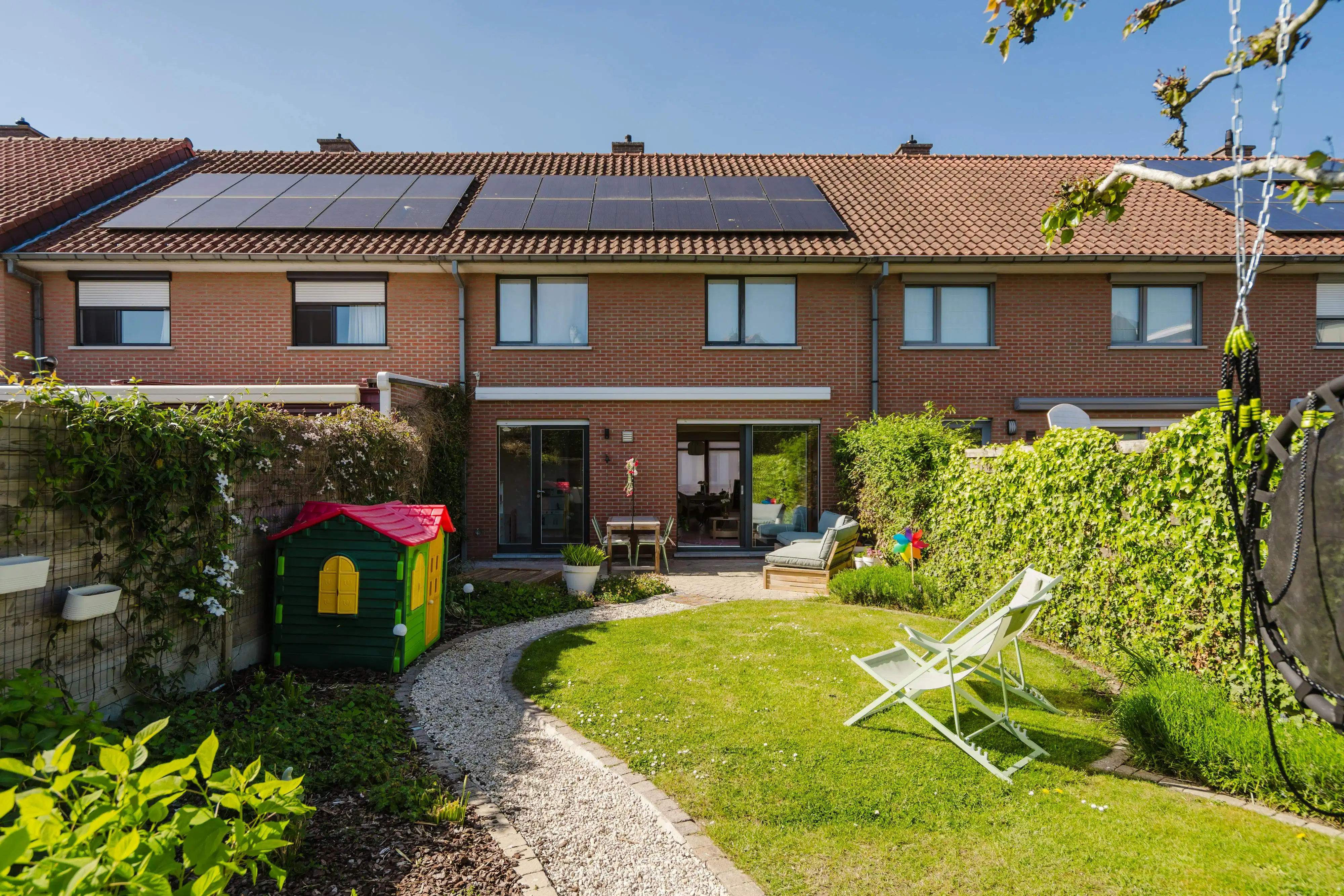 Lichtrijke woning met tuin en garage te koop in Bissegem! foto 7