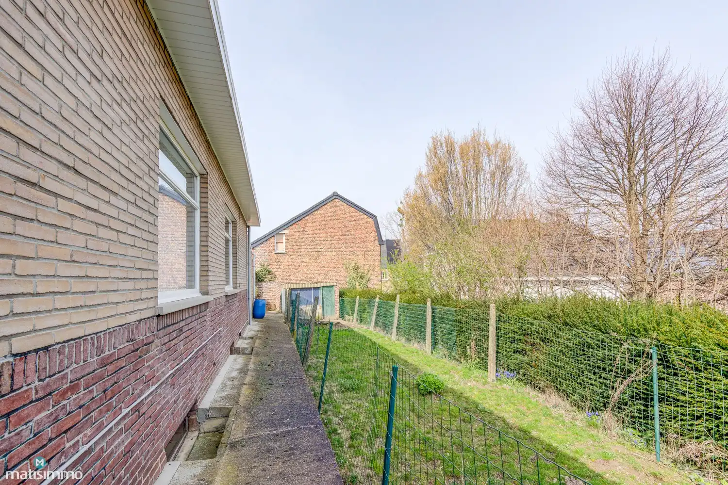 GEZINSWONING MET VIER SLAAPKAMERS IN LANDELIJKE OMGEVING TE GENOELSELDEREN (RIEMST) foto 34