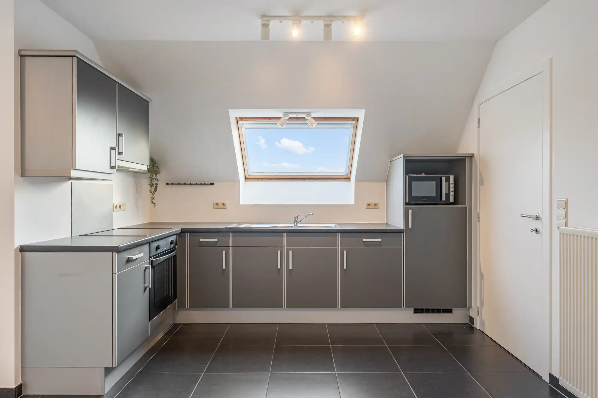 Appartement te huur foto 3