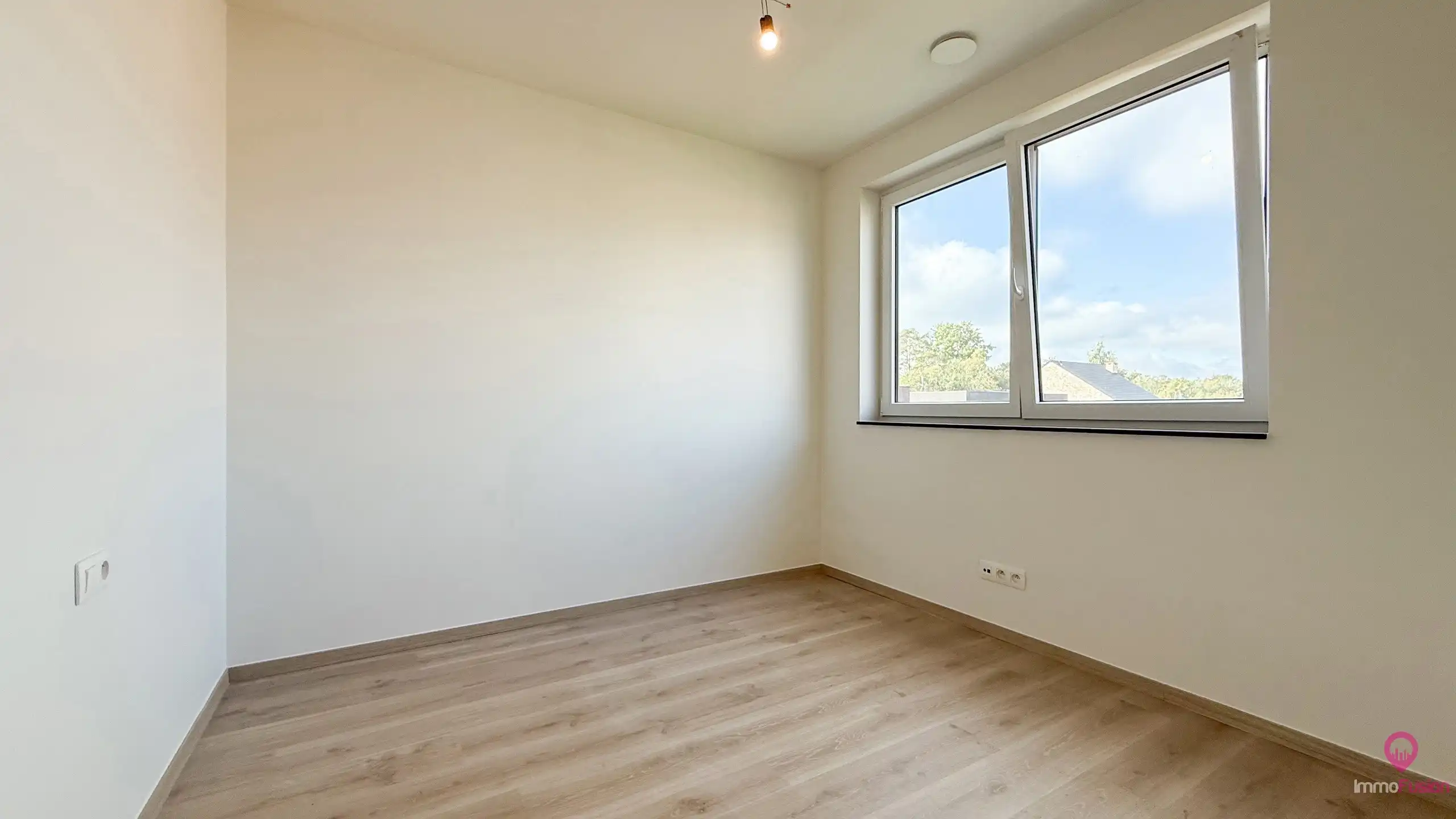 Praktische nieuwbouwwoning met 3 slpks in rustige straat! foto 22