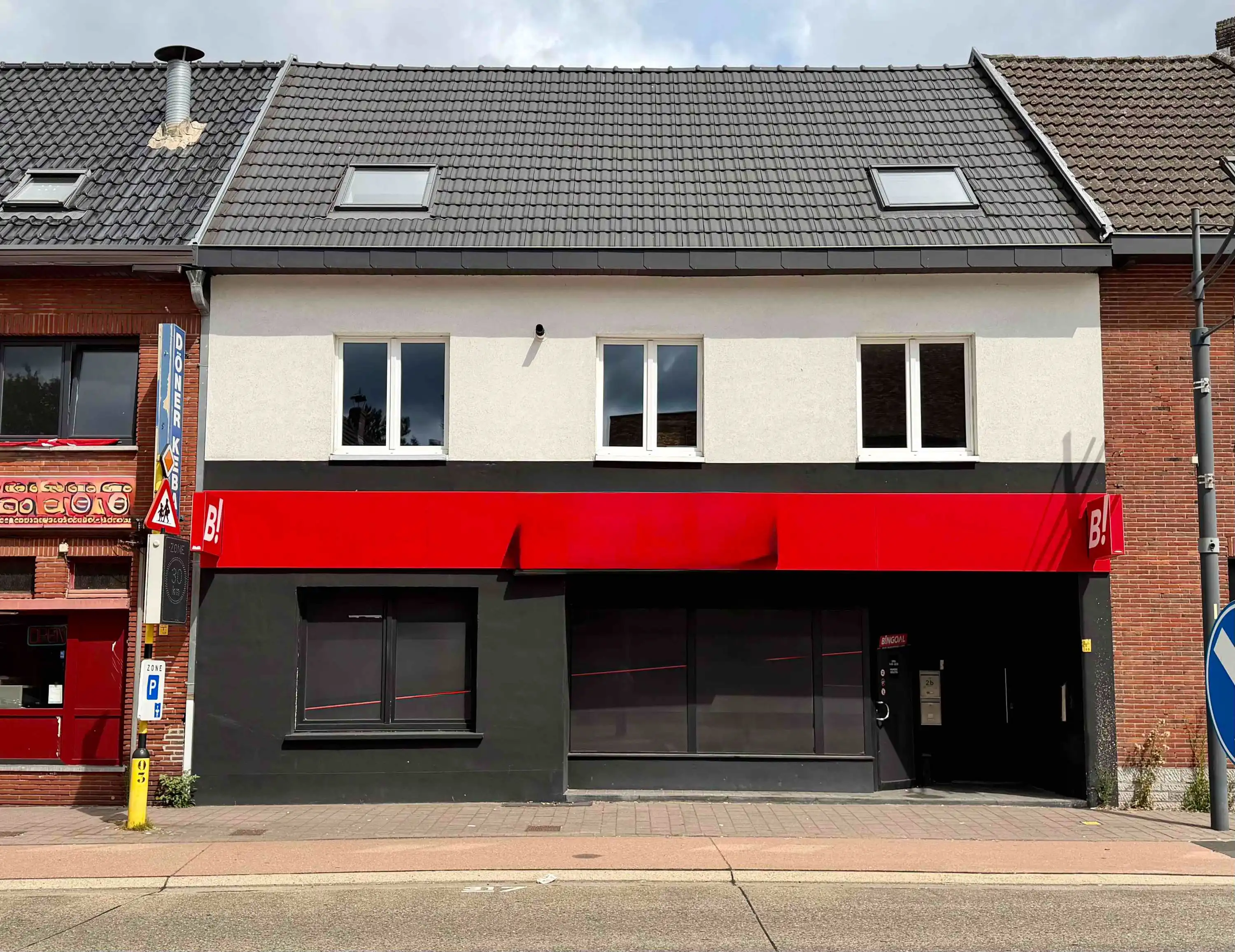 Gerenoveerd handelspand met instapklaar duplexappartement en tuintje foto 30