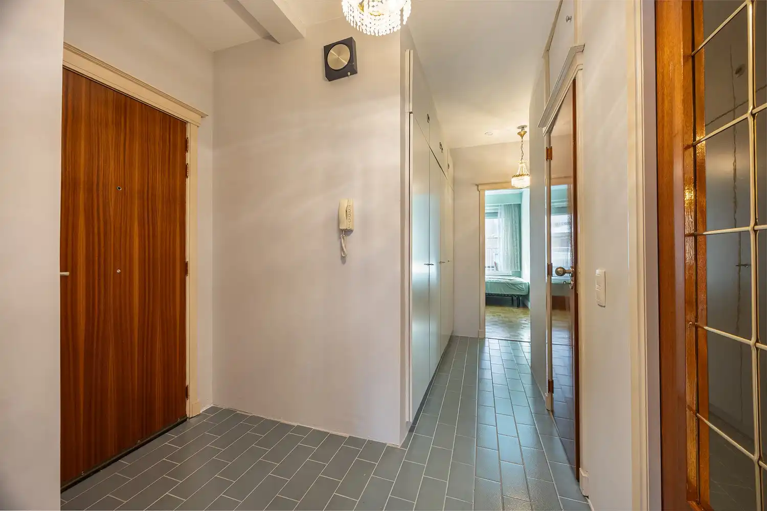 Verzorgd appartement met zuid-terras foto 7