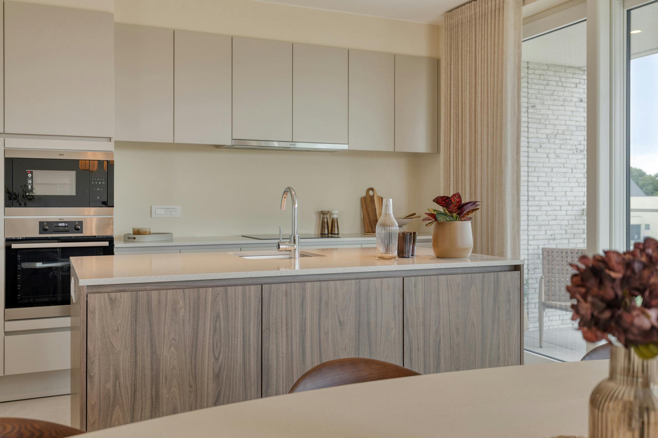 Volledig ingerichte én geschilderde modelappartement! foto 7