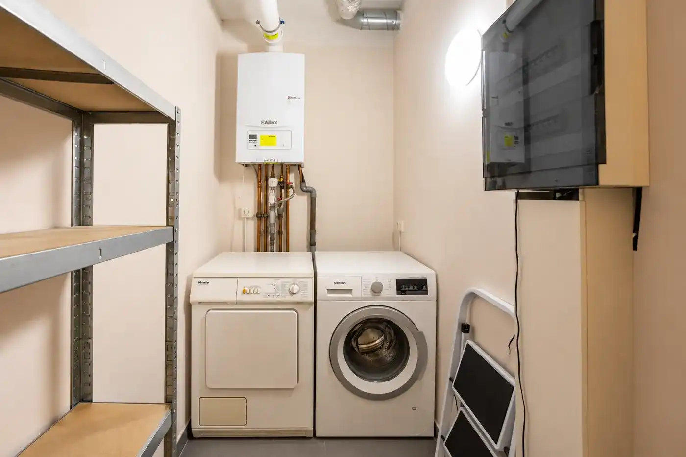 Modern appartement met 2 slaapkamers en autostaanplaats in Zwevegem foto 13