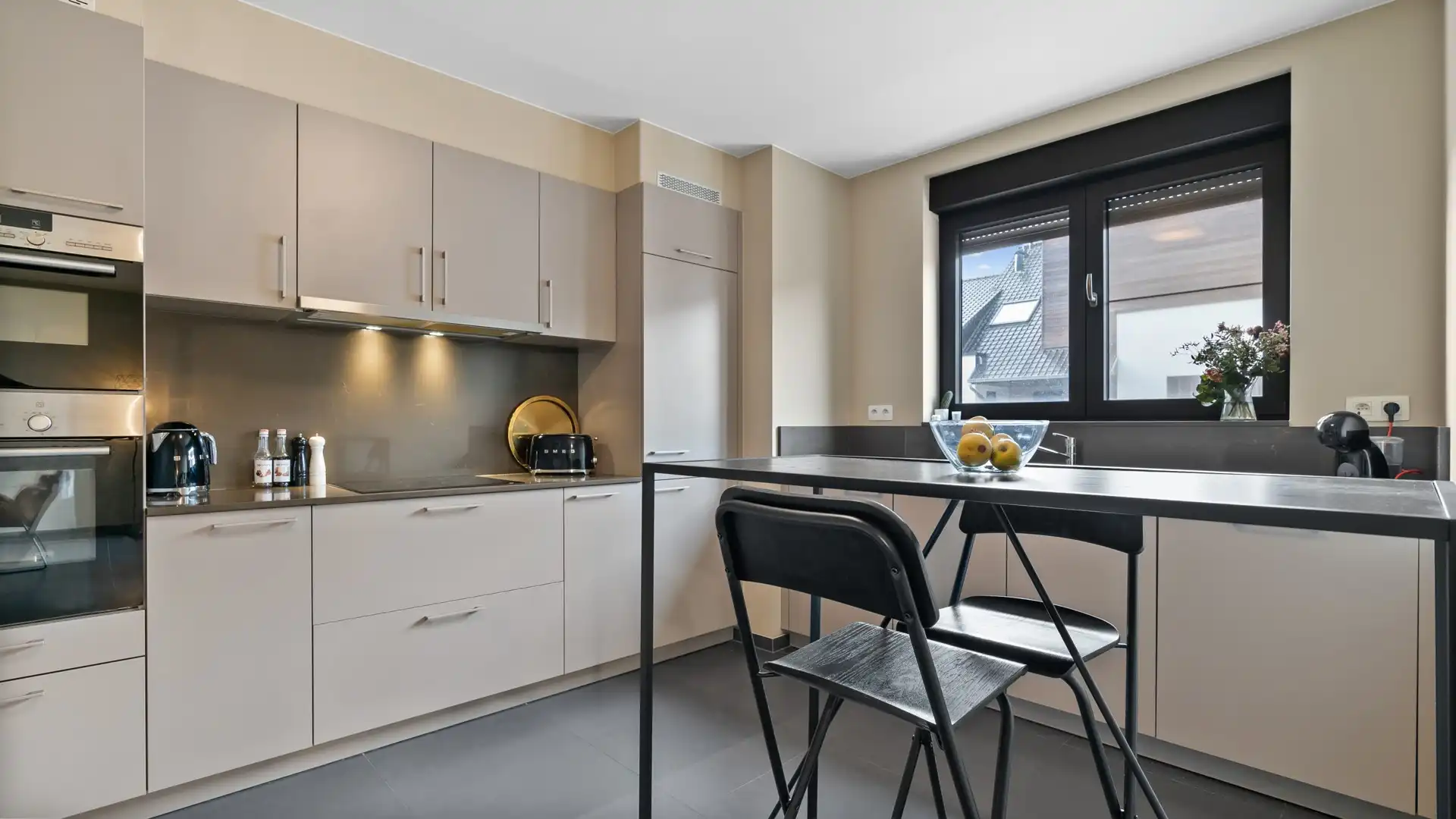 Instapklaar appartement vlakbij Genk centrum foto 7