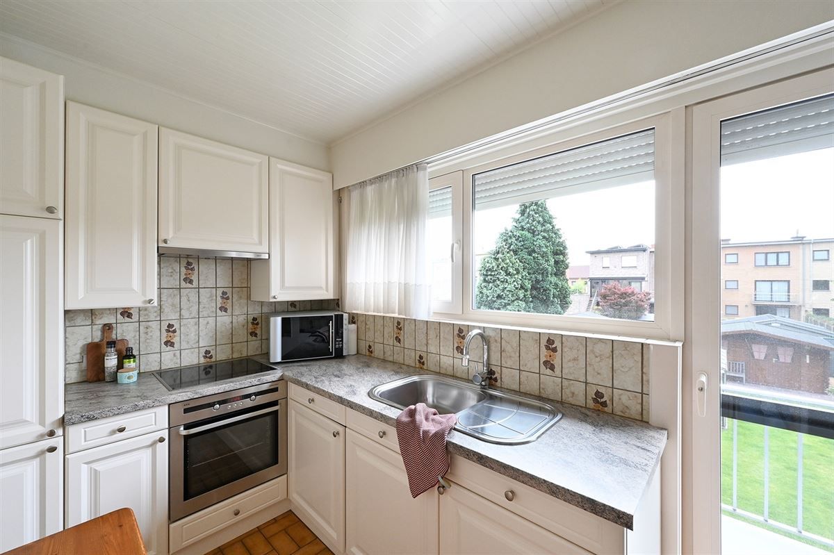 Goed onderhouden woning op toplocatie foto 9