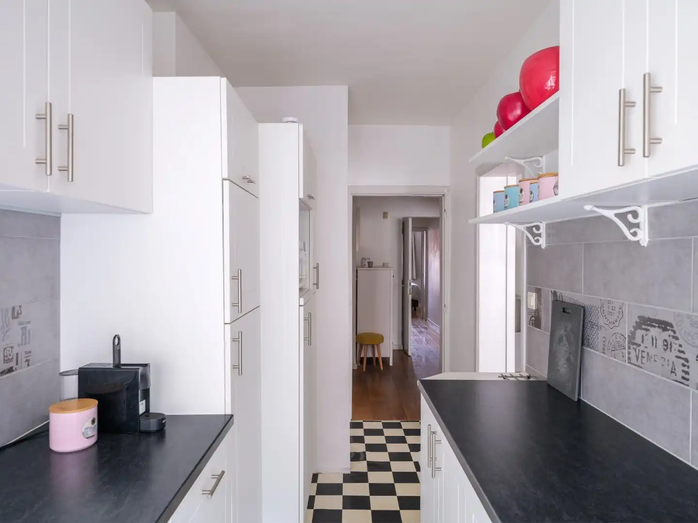 Instapklaar appartement met twee slaapkamers in Gent foto 9